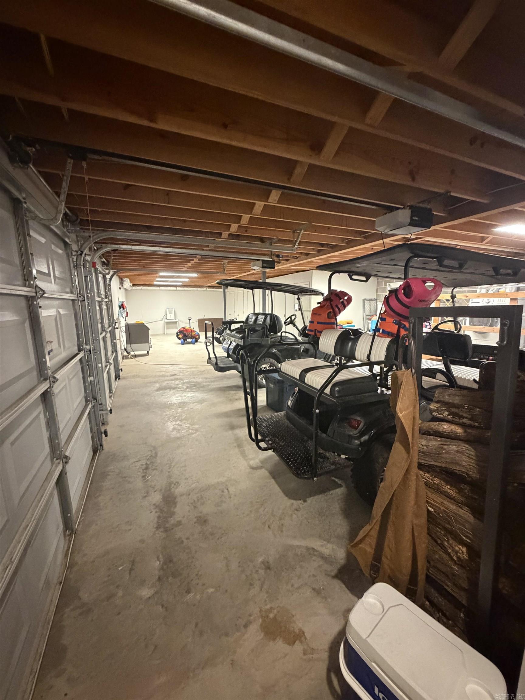 916 Sugar Maple Drive Property Photo 43