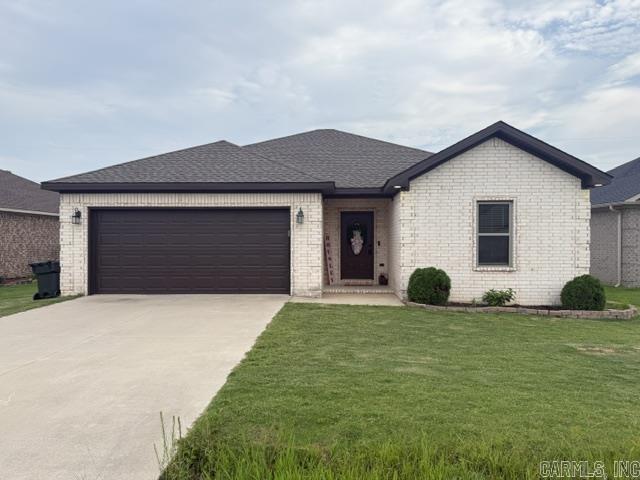 137 Redwood Drive Property Photo 1