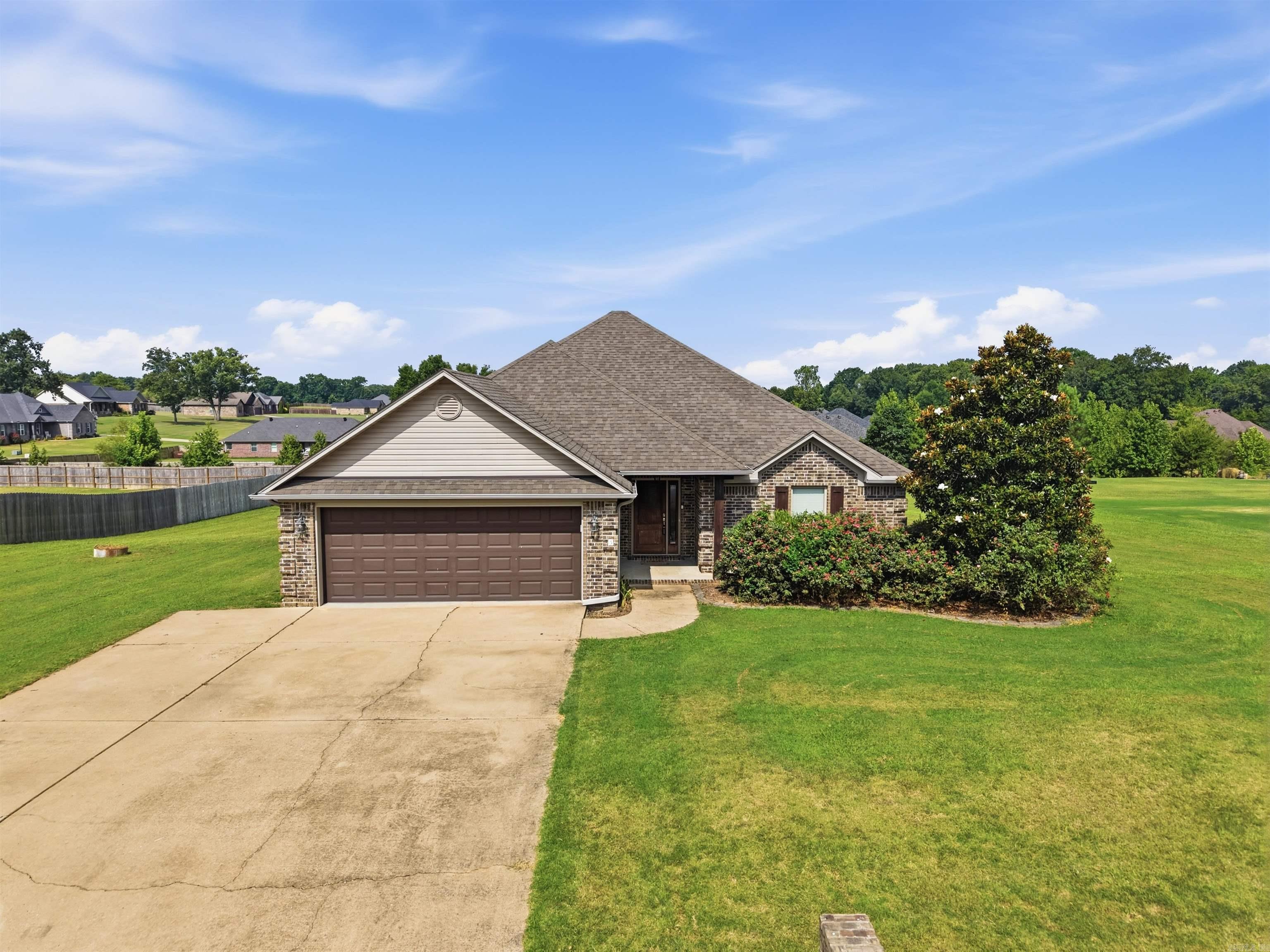 3 Corbin Cove Property Photo 1