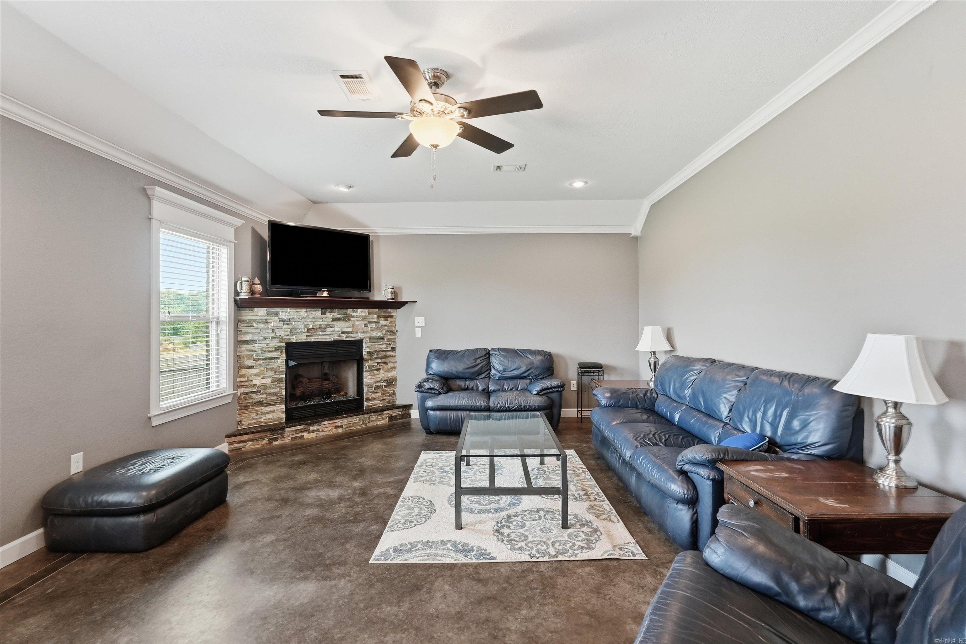 3 Corbin Cove Property Photo 5