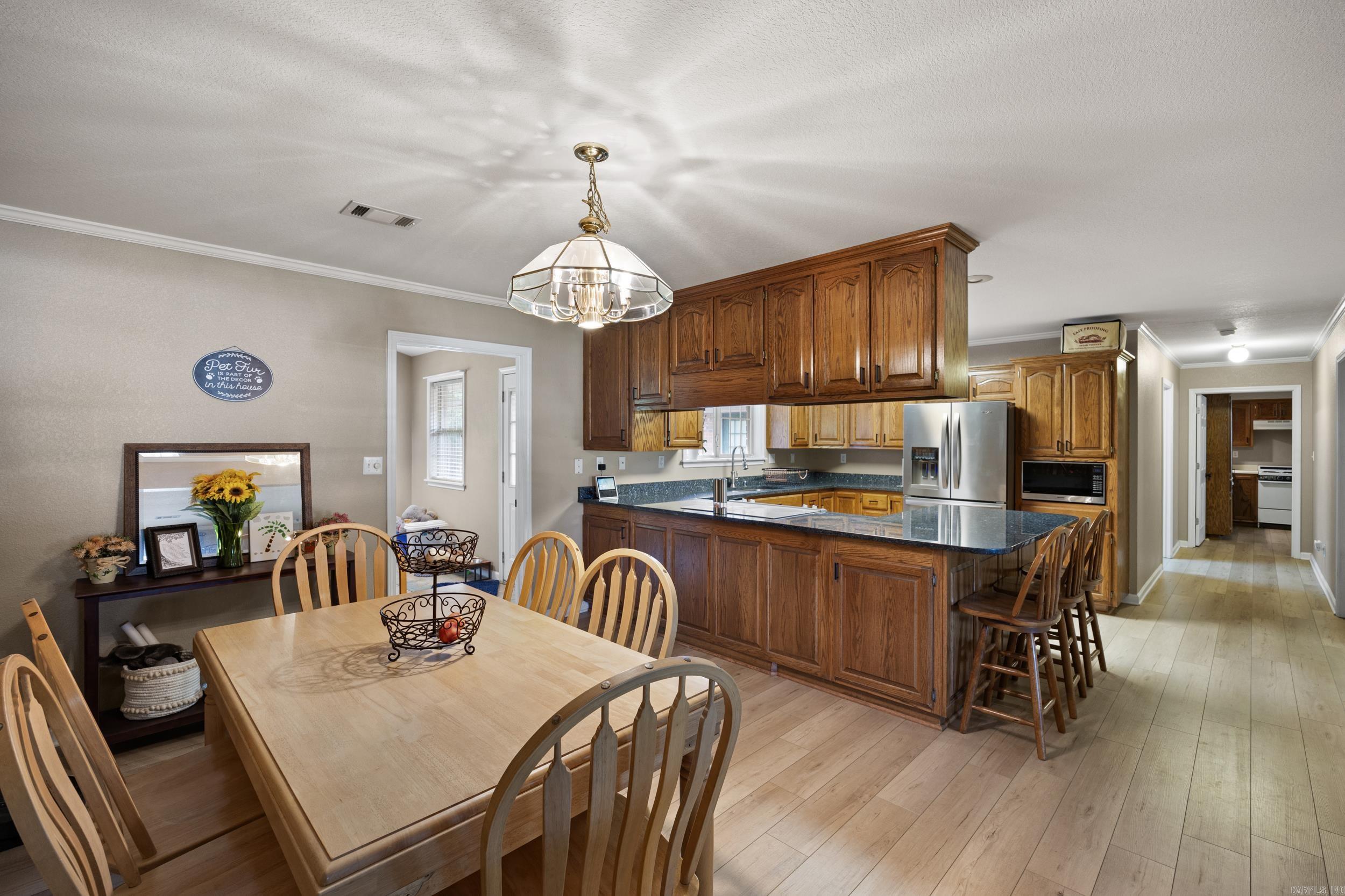 153 Channel Circle Property Photo 6