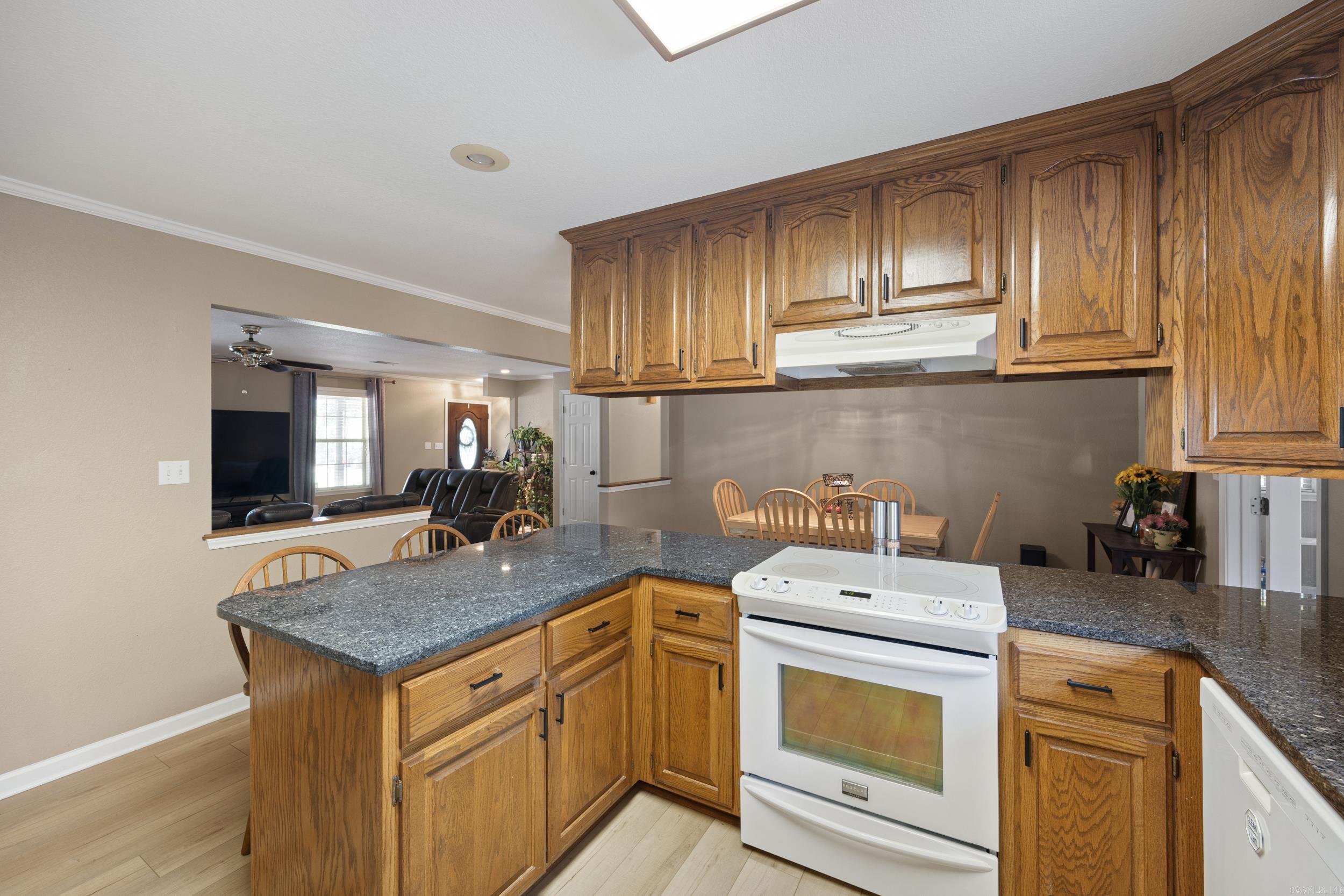 153 Channel Circle Property Photo 8
