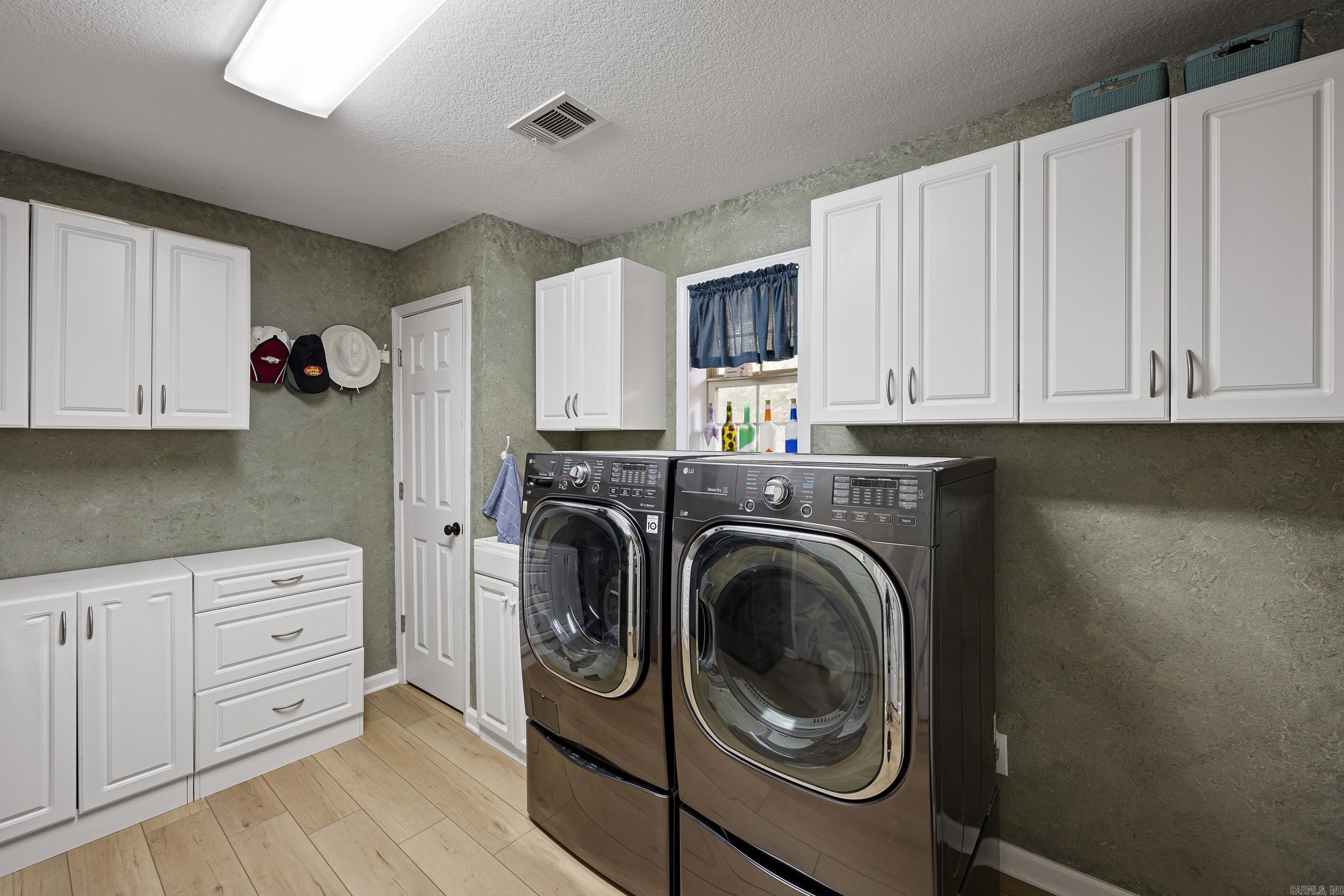 153 Channel Circle Property Photo 26