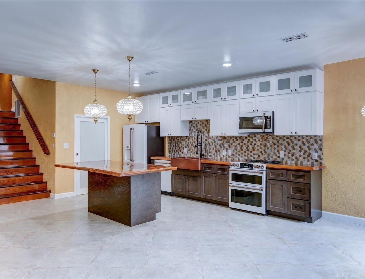 121 Exchange Street Property Photo 13