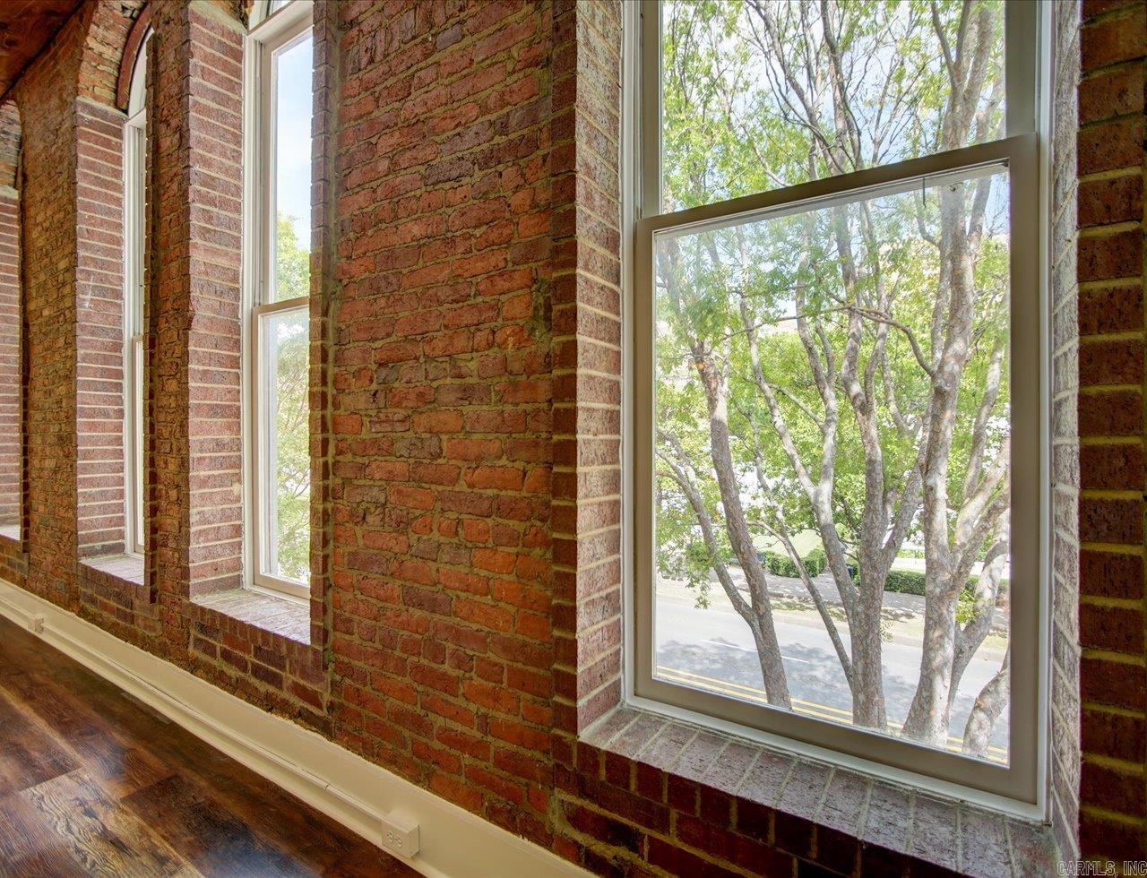 121 Exchange Street Property Photo 33