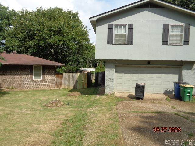 6005 Nicole Drive Property Photo 3