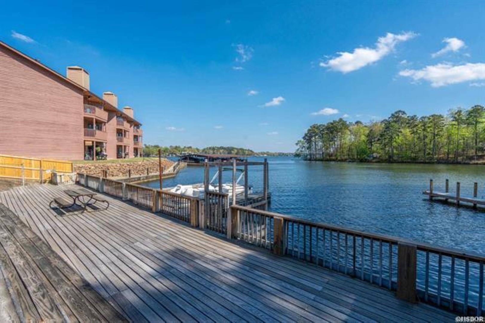 308 Kleinshore Road Property Photo 1