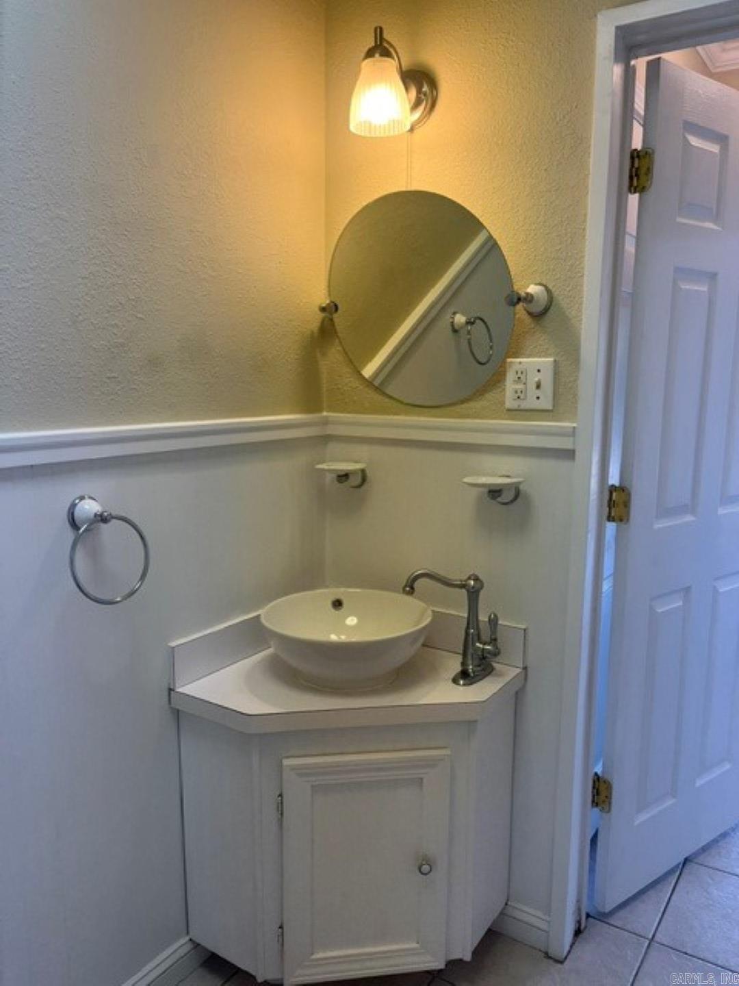 308 Kleinshore Road Property Photo 23