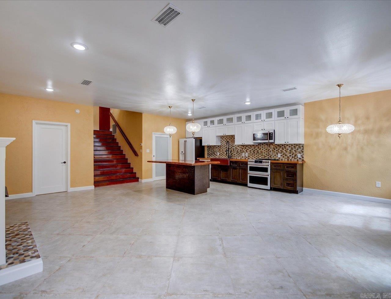 121 Exchange Street Property Photo 9