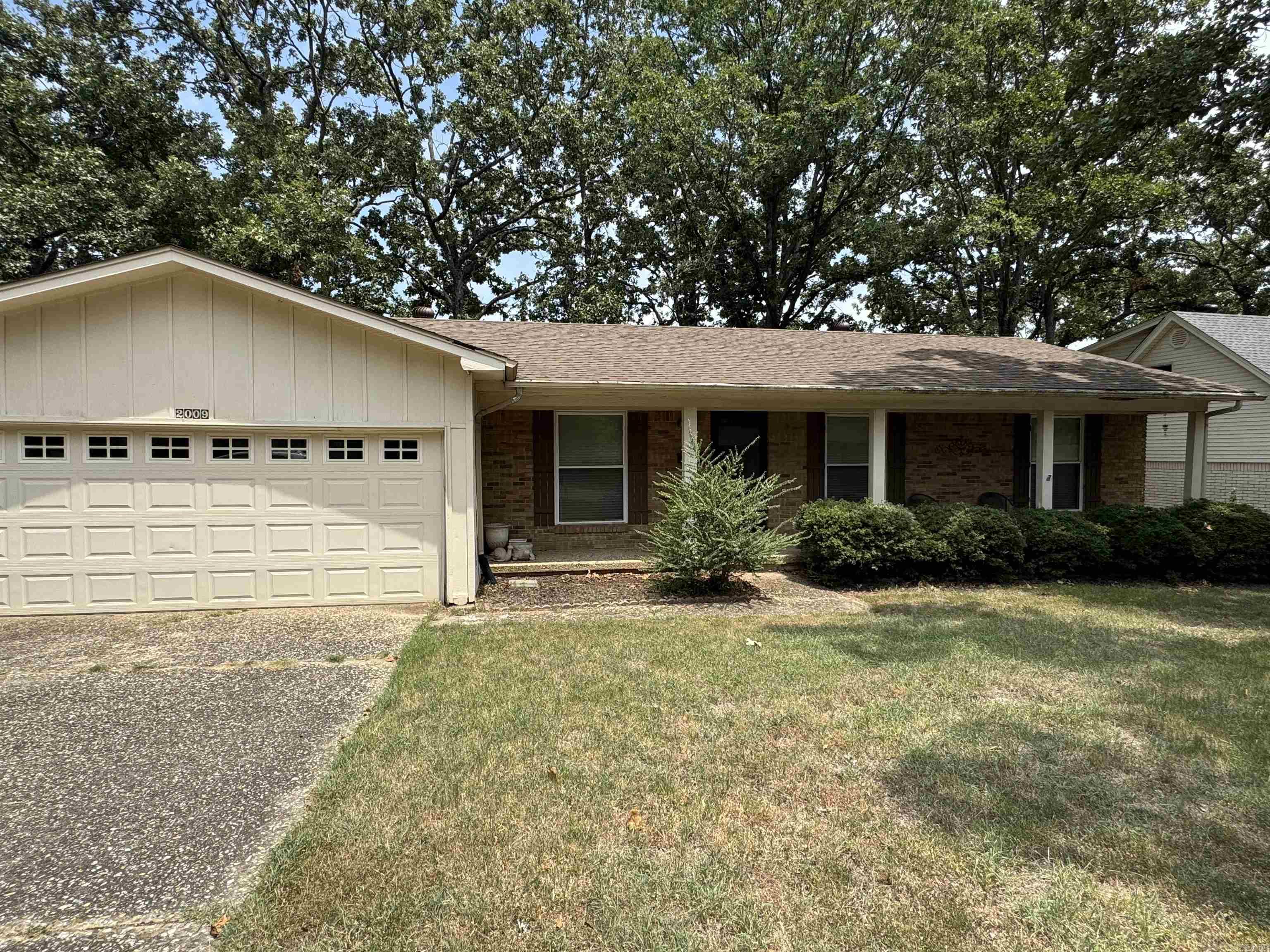 2009 Osage Drive Property Photo 1