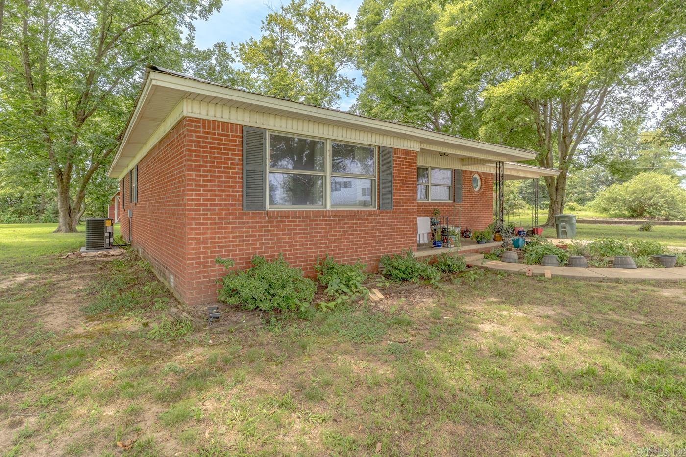 12947 Maple Grove Lane Property Photo 3