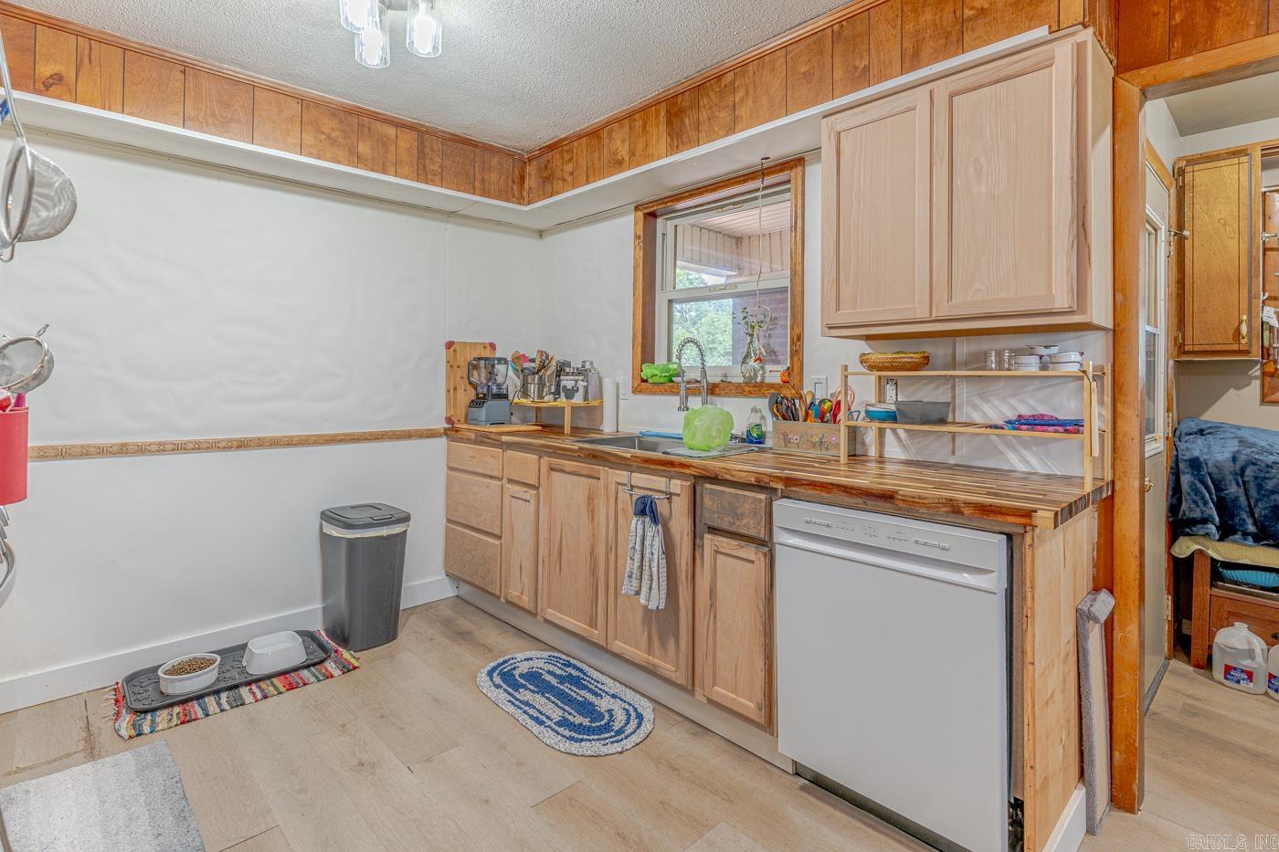 12947 Maple Grove Lane Property Photo 11