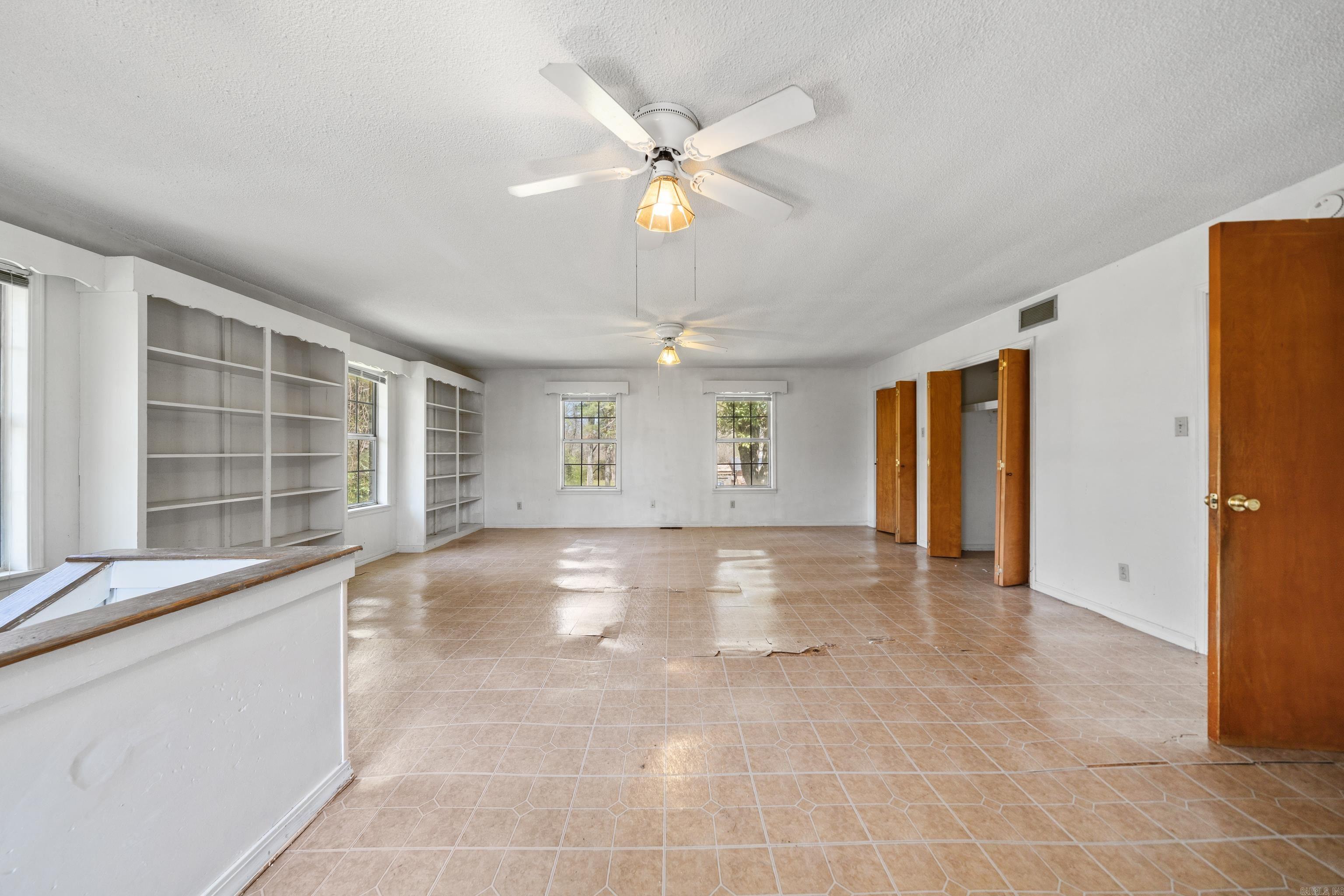 225 Watkins Property Photo 19