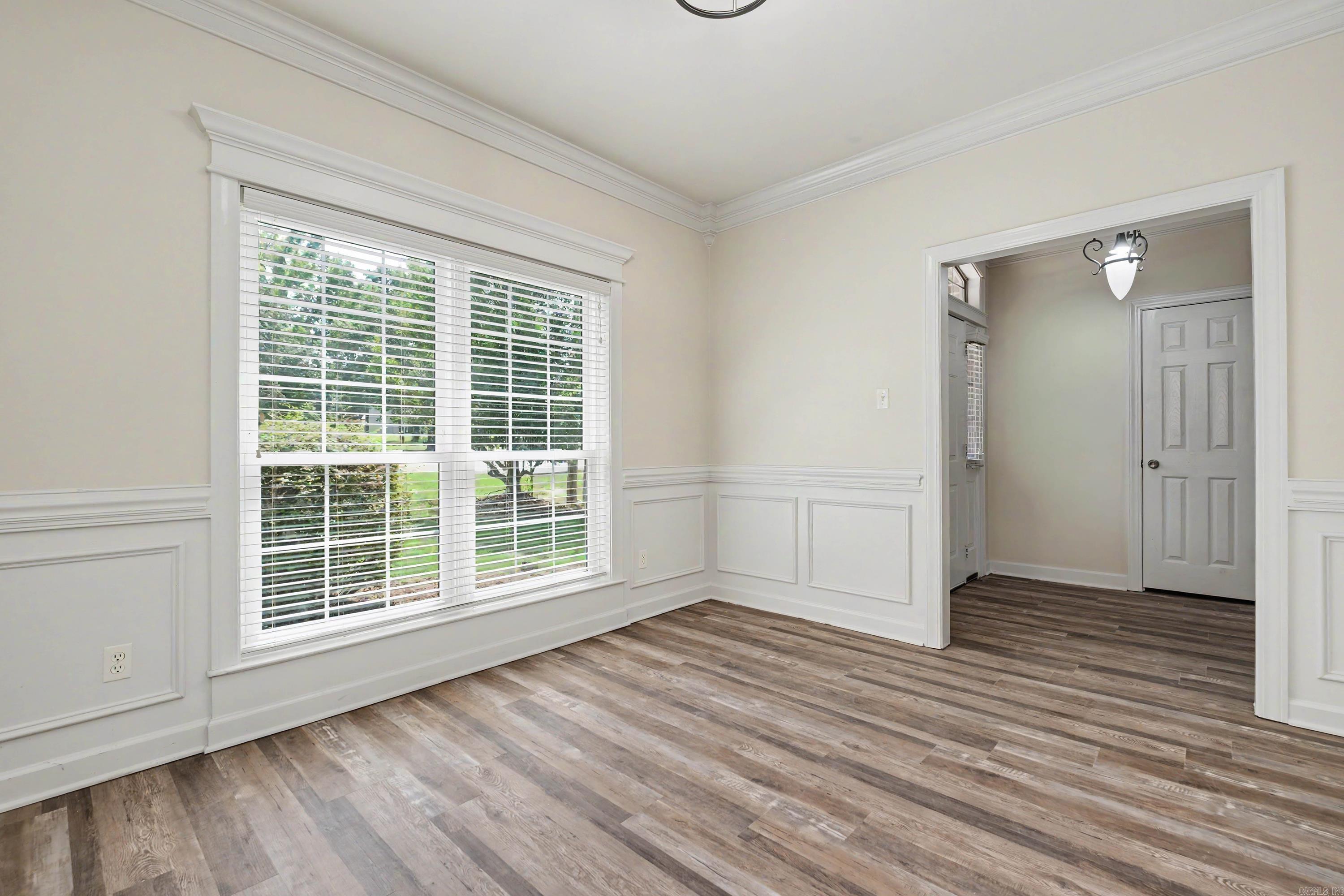15420 Taylor Loop Property Photo 13