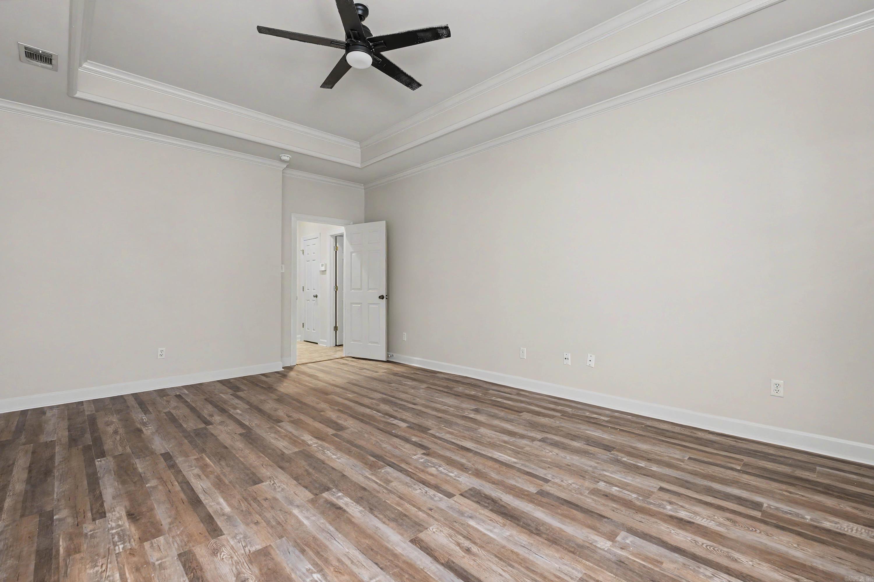 15420 Taylor Loop Property Photo 18