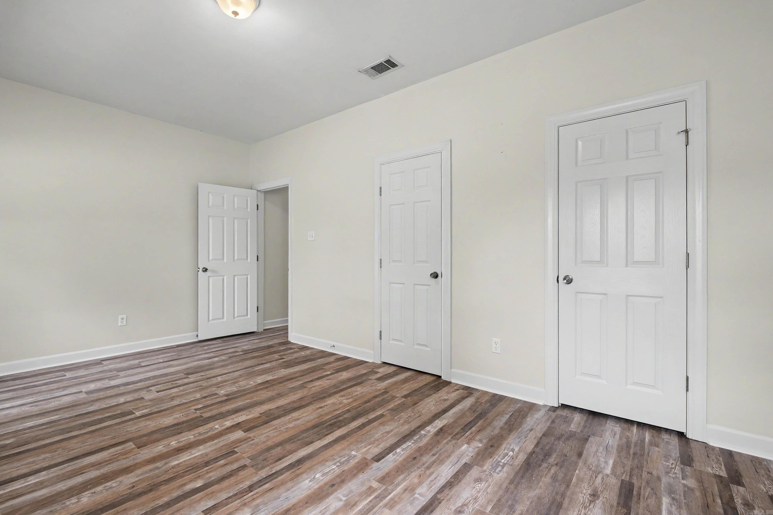 15420 Taylor Loop Property Photo 26