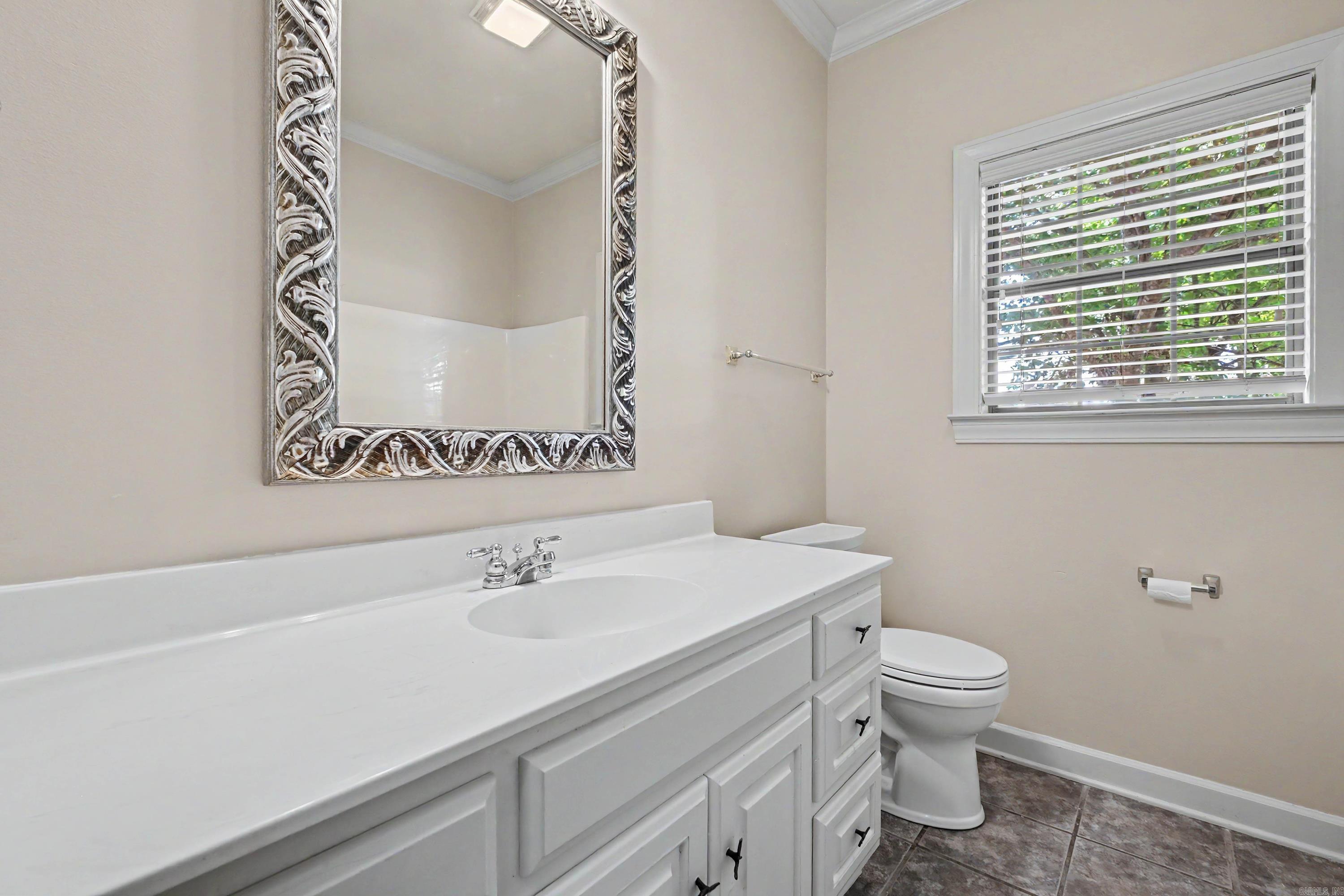 15420 Taylor Loop Property Photo 29