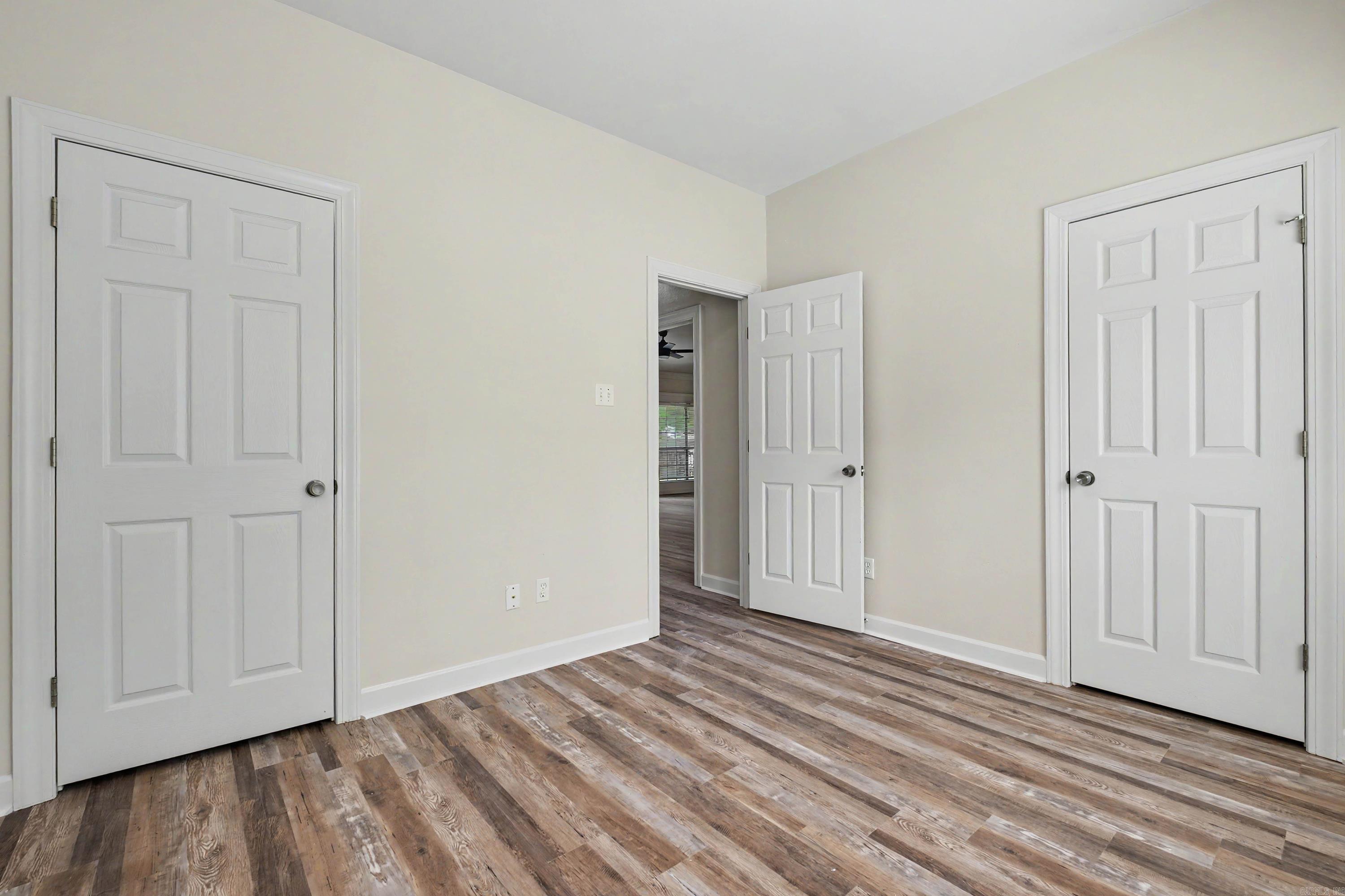 15420 Taylor Loop Property Photo 32