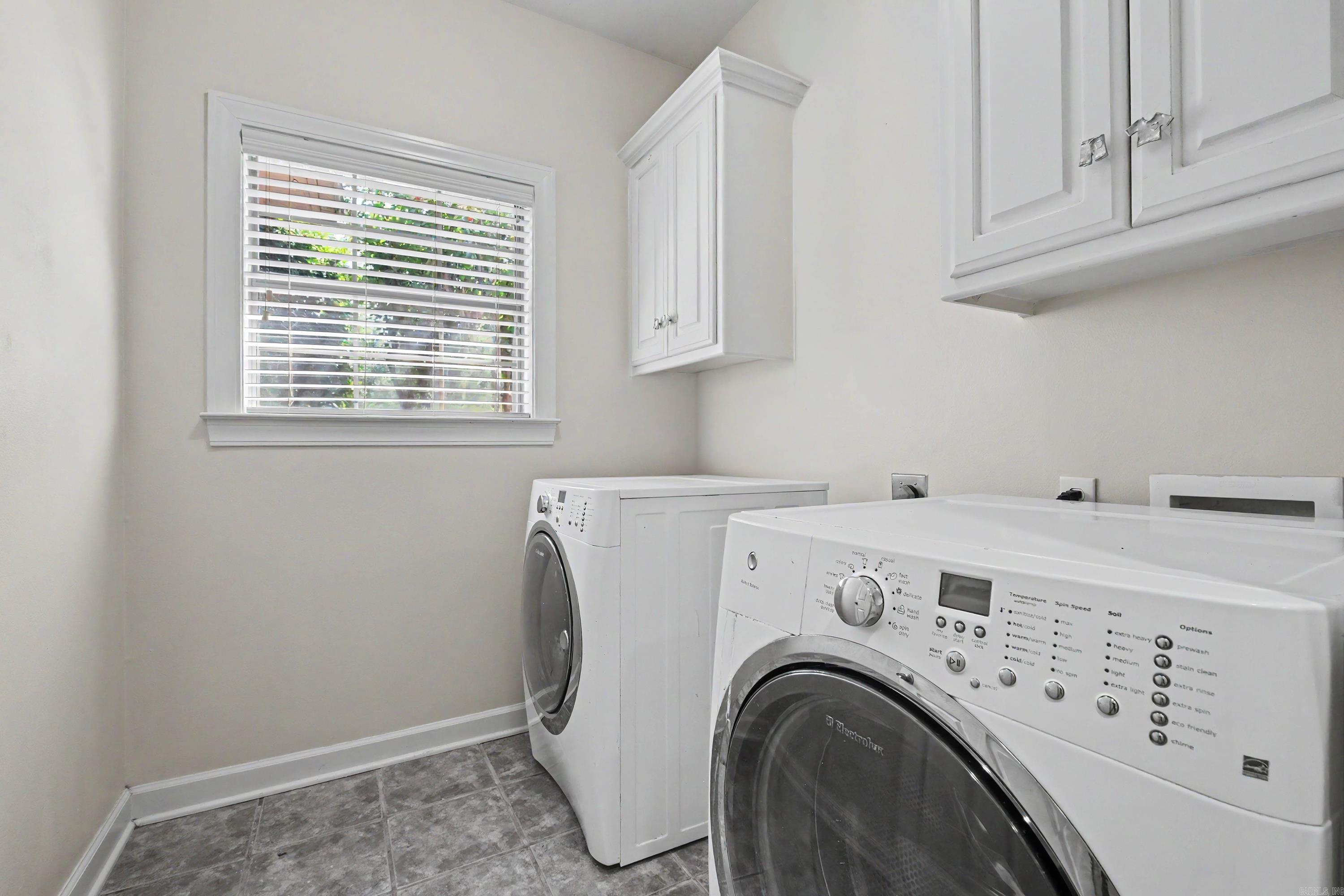 15420 Taylor Loop Property Photo 35