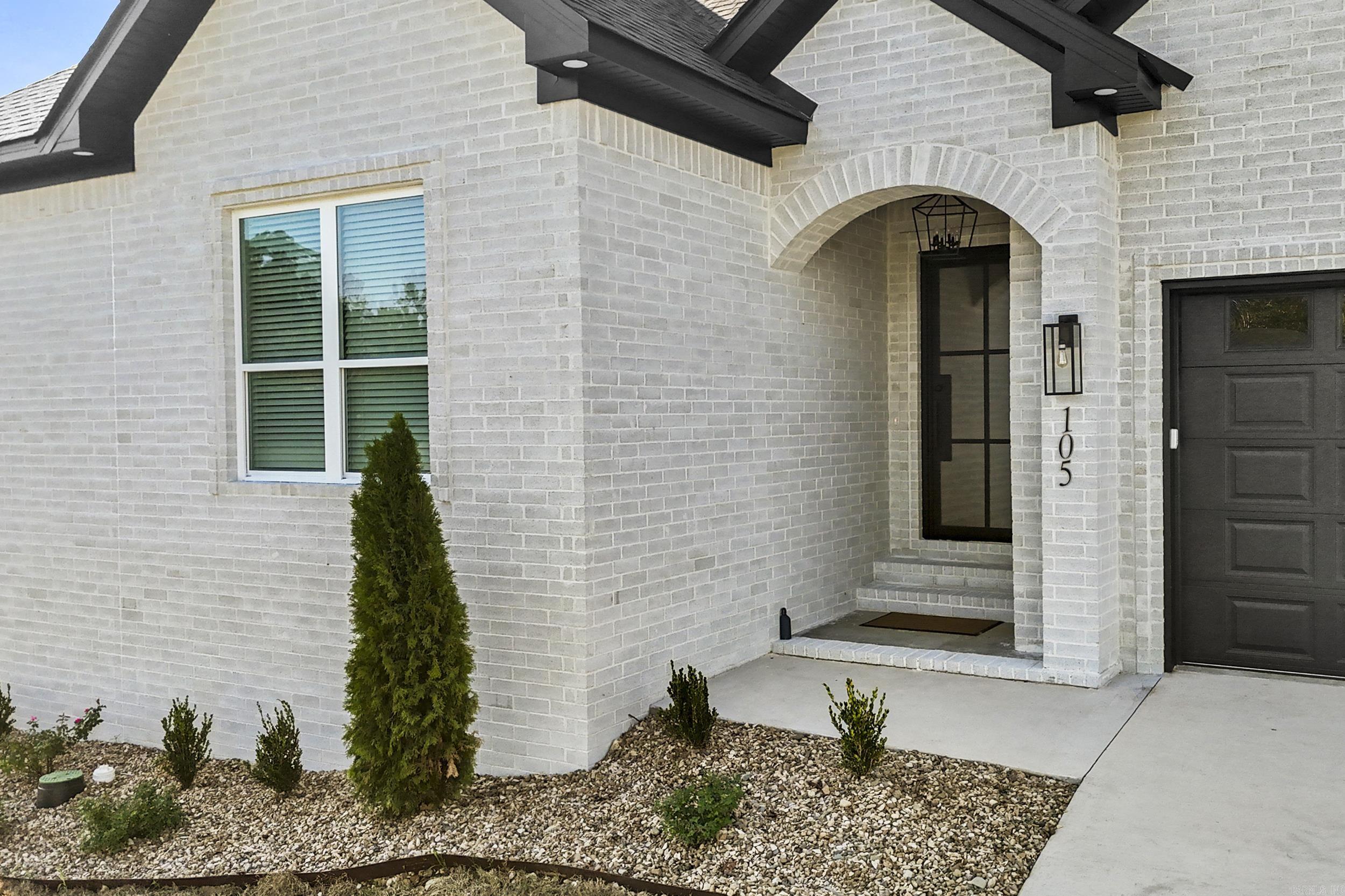 105 Michael Drive Property Photo 8