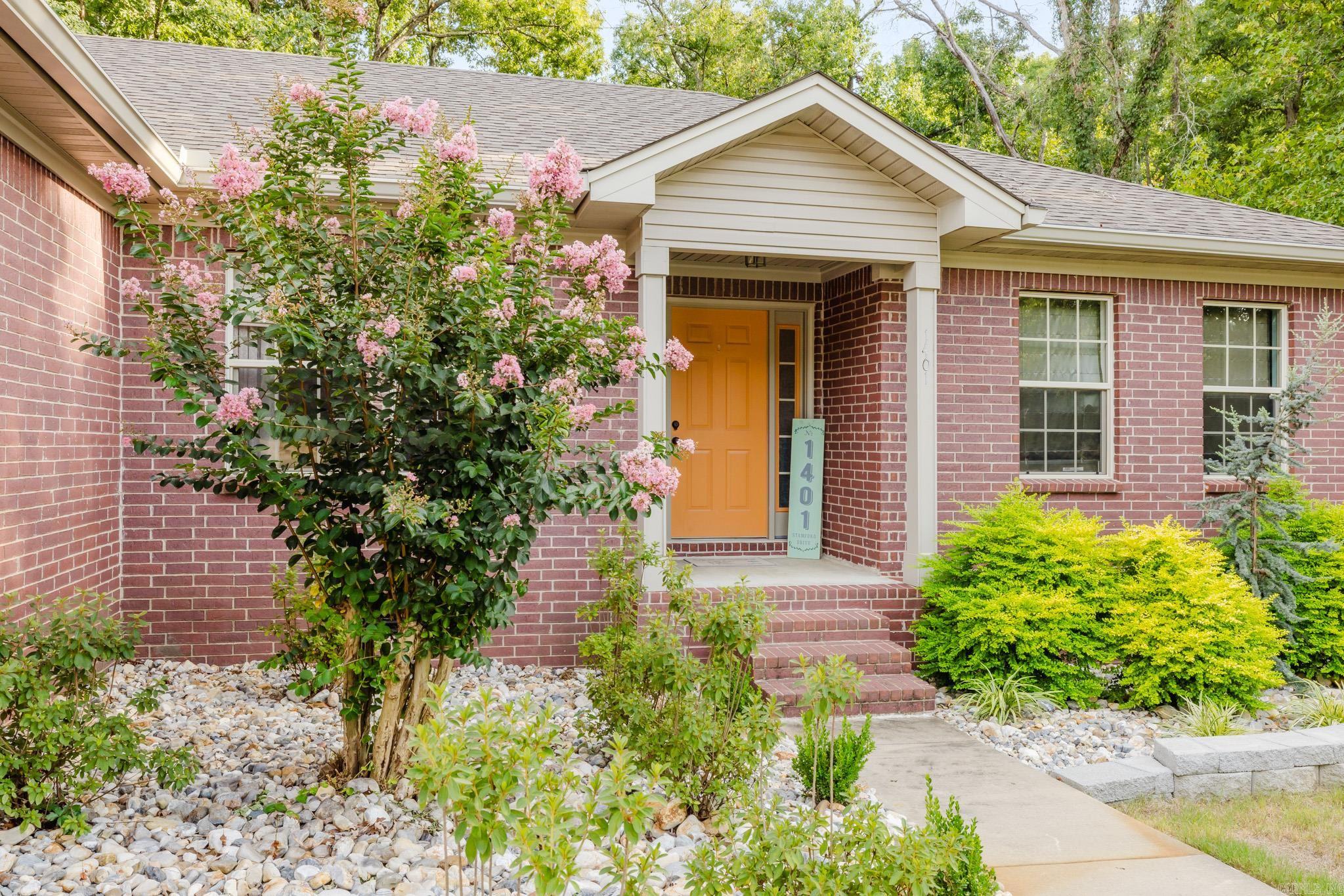 1401 Stamford Property Photo 4