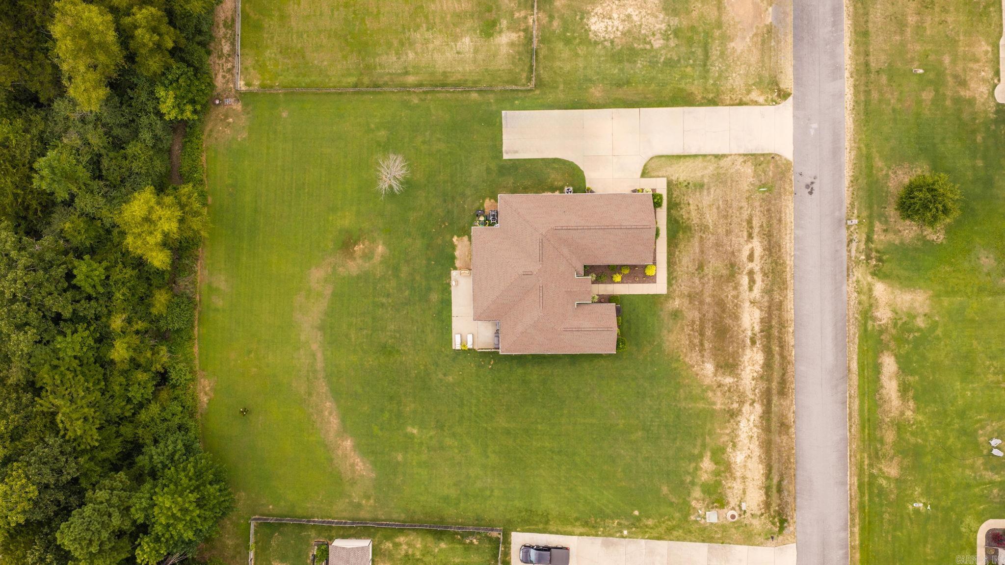 19 Colt Loop Loop Property Photo 5