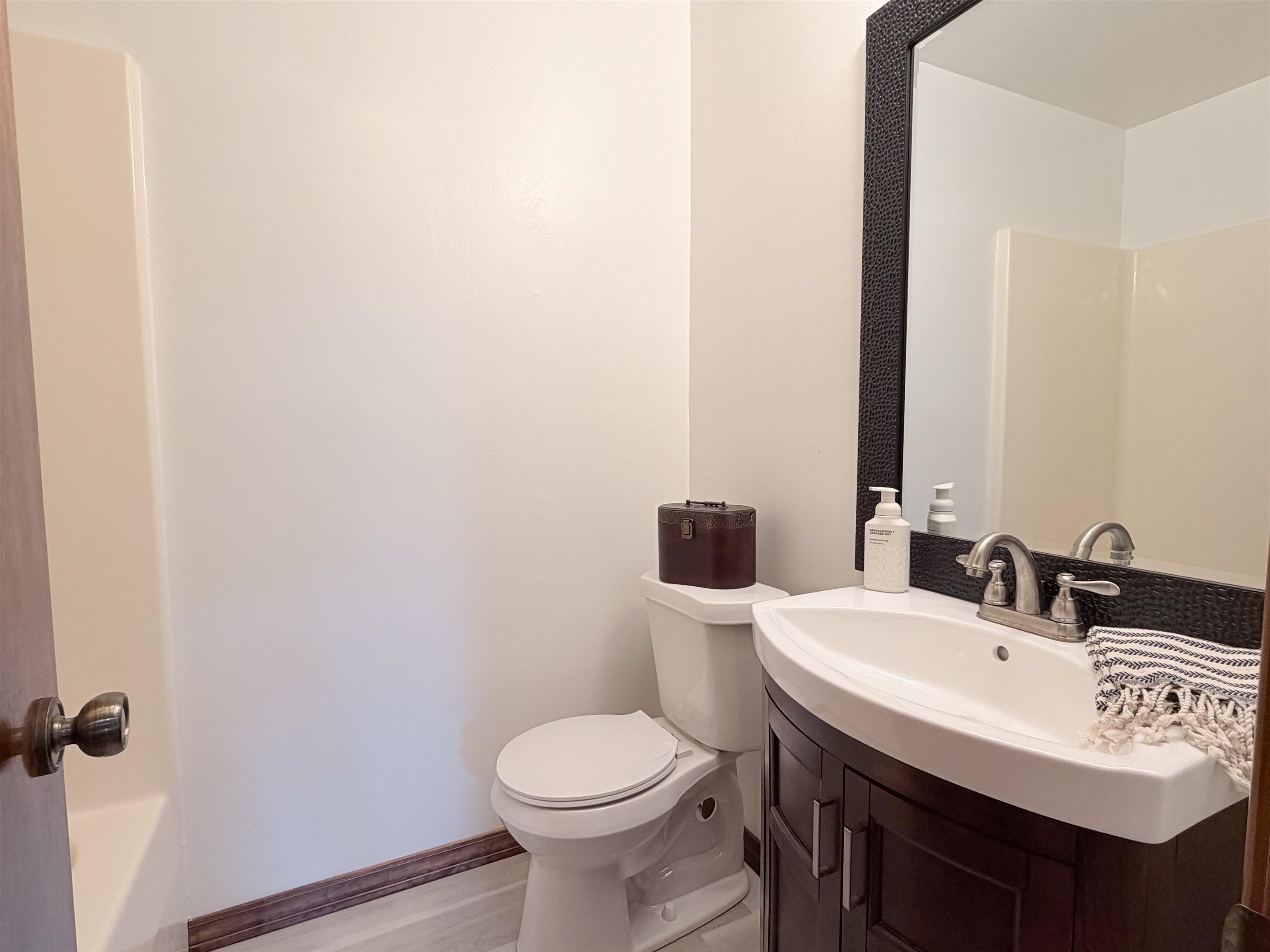 74 Isleta Drive Property Photo 28