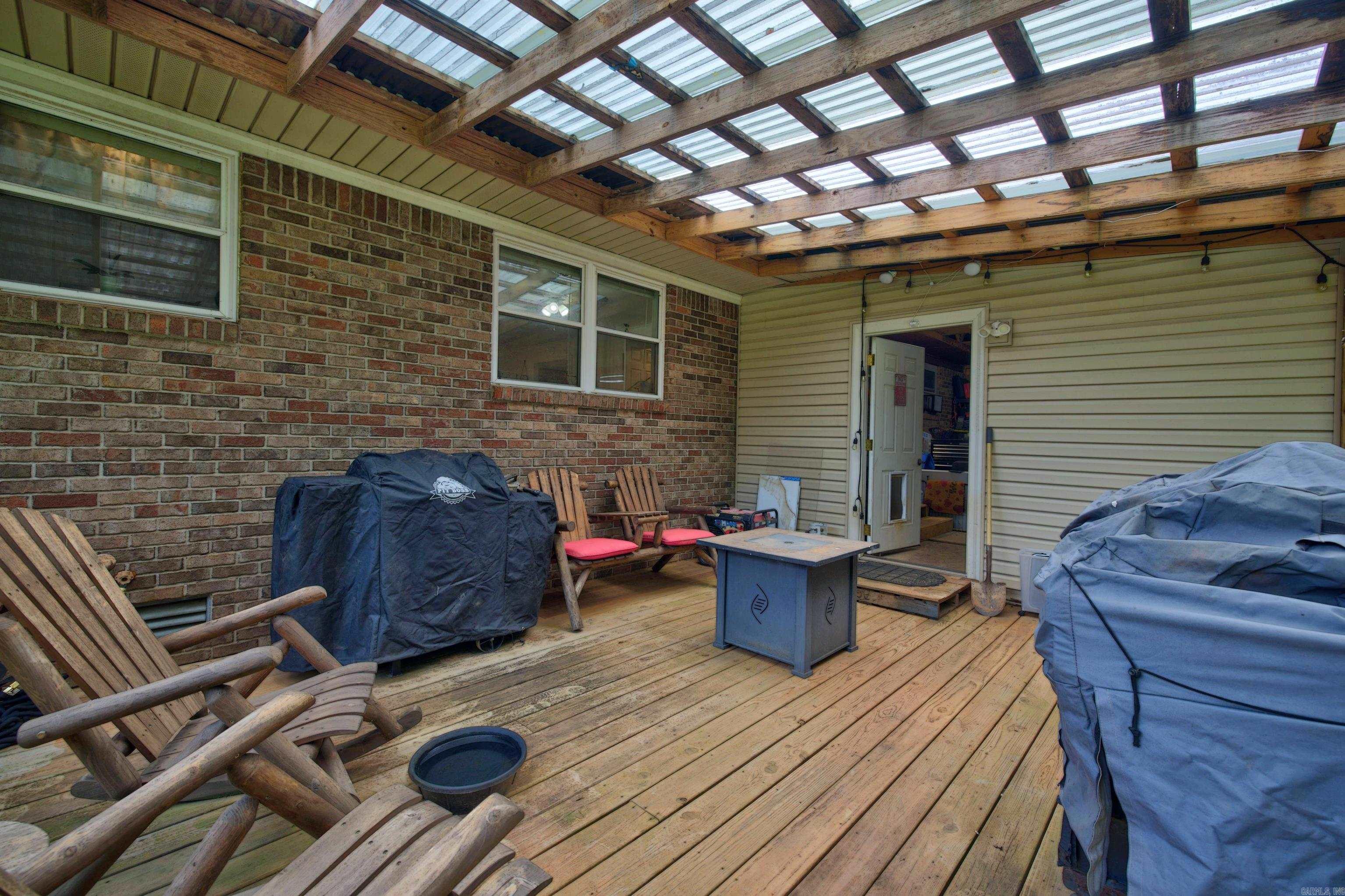 621 Arrowhead Road Property Photo 8