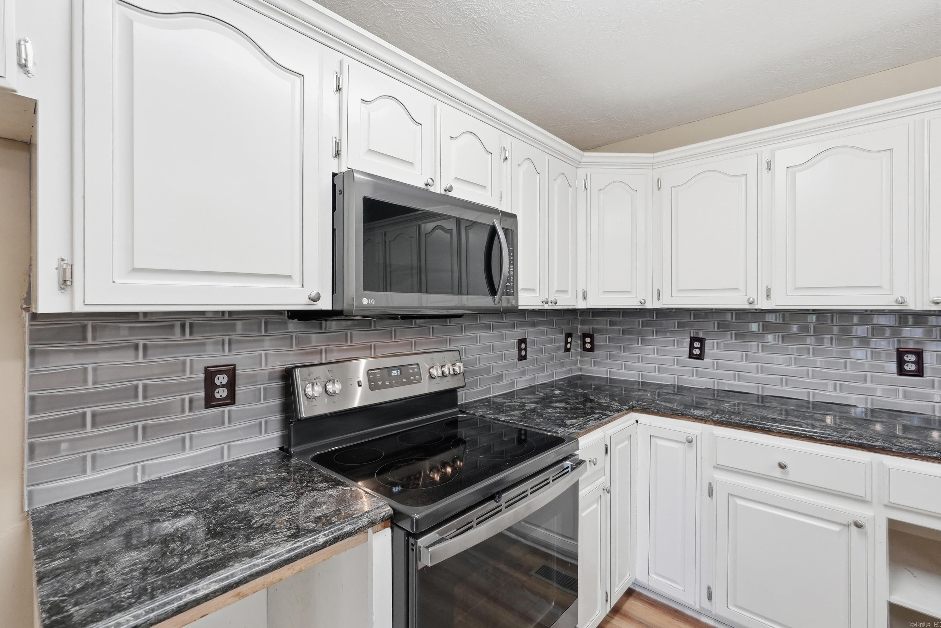 36 Par Court Property Photo 25