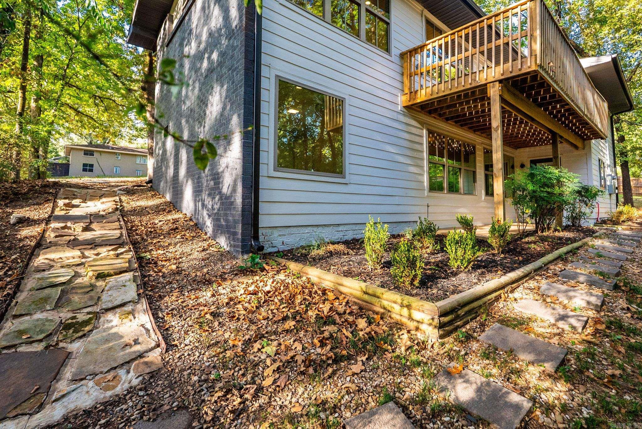 1617 Grove Hill Road Property Photo 4