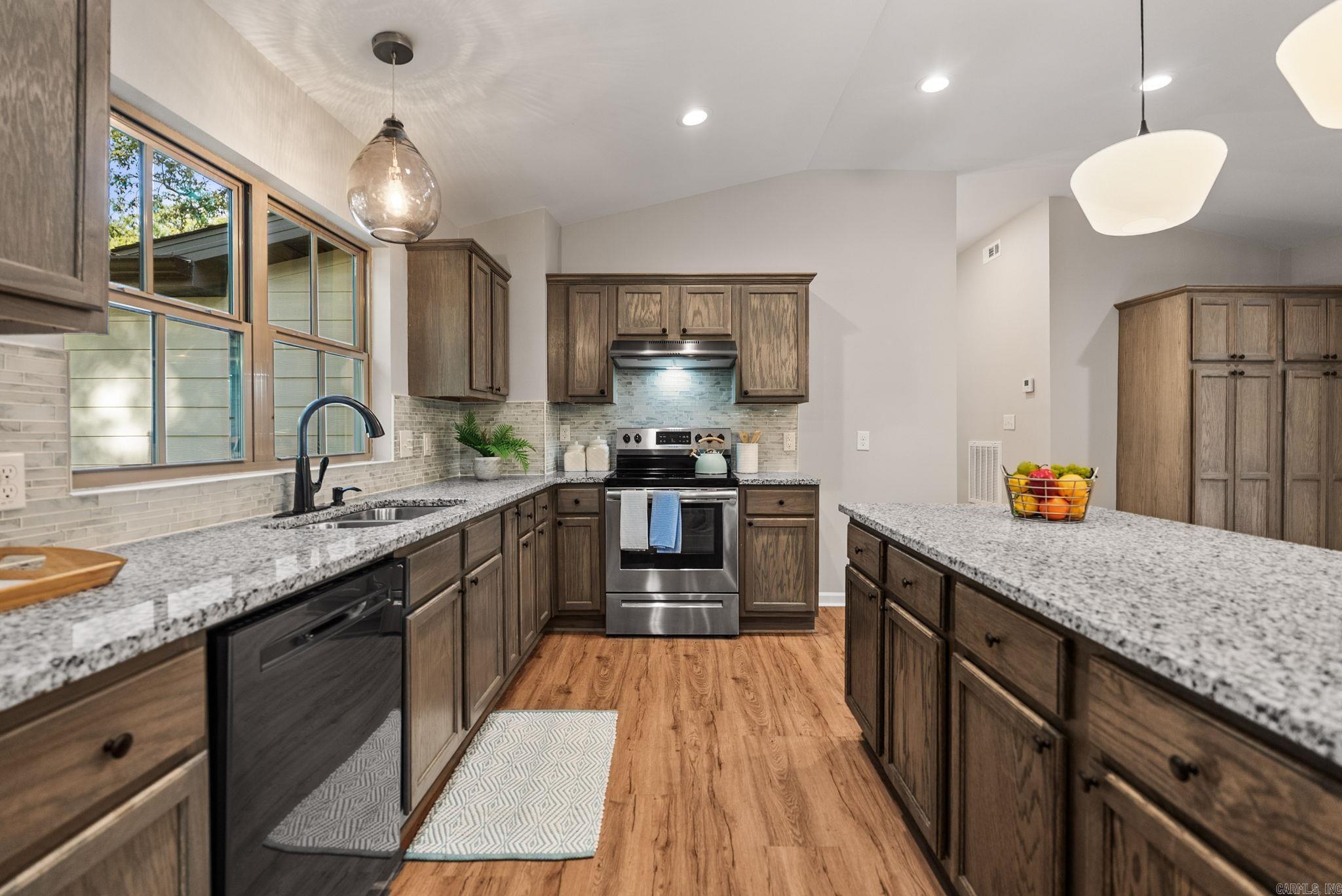 1617 Grove Hill Road Property Photo 15