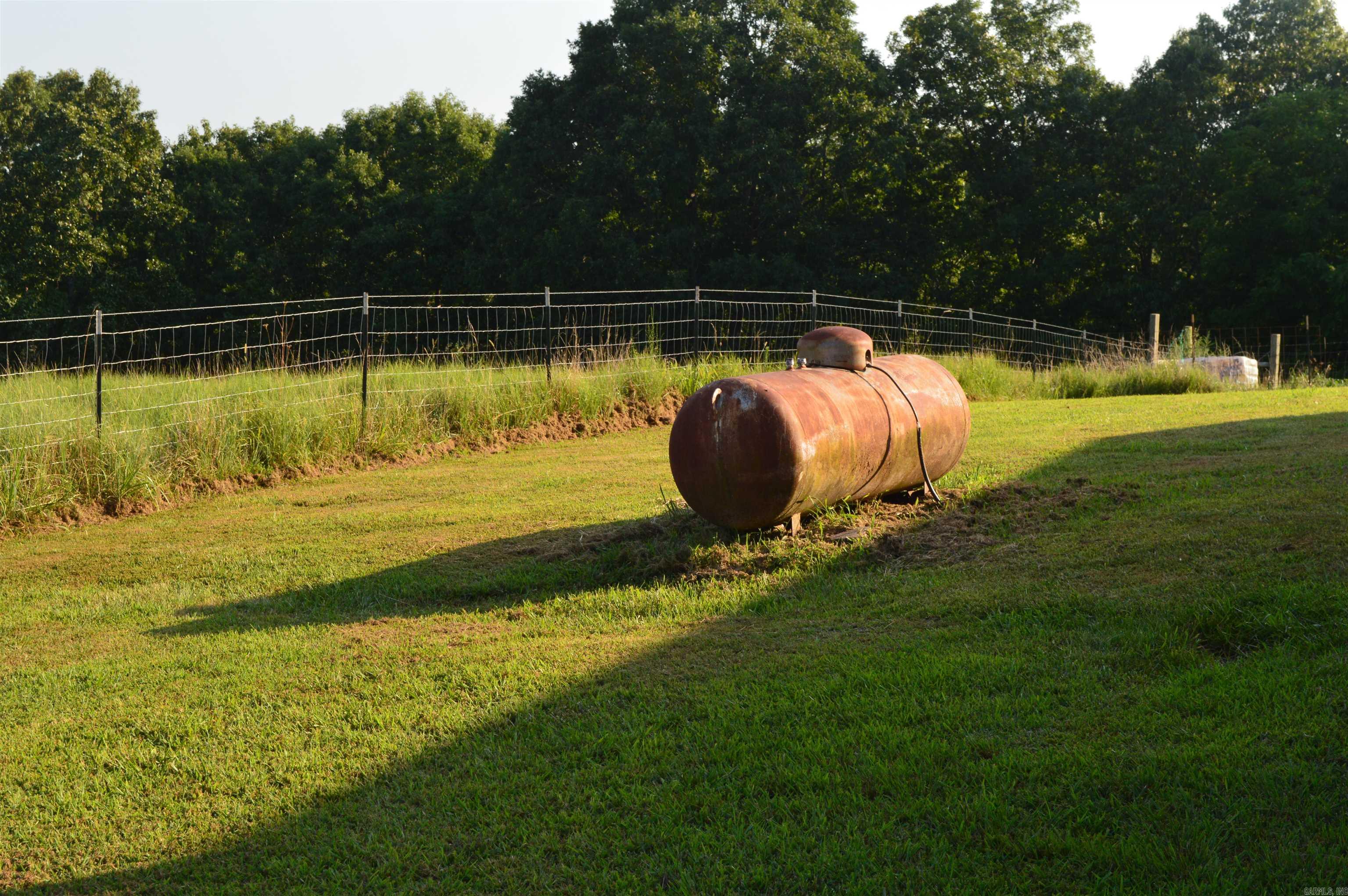 1234 Grassy Road Property Photo 7