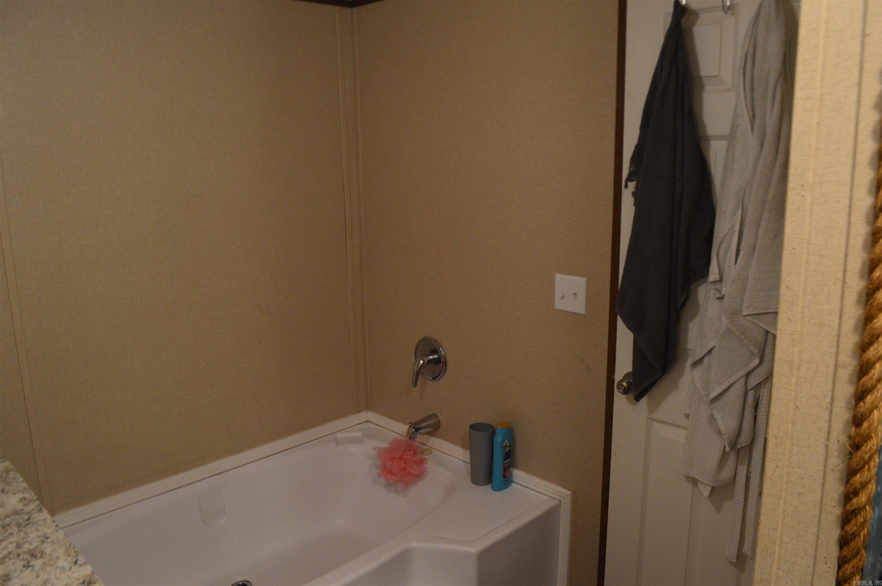 1234 Grassy Road Property Photo 24