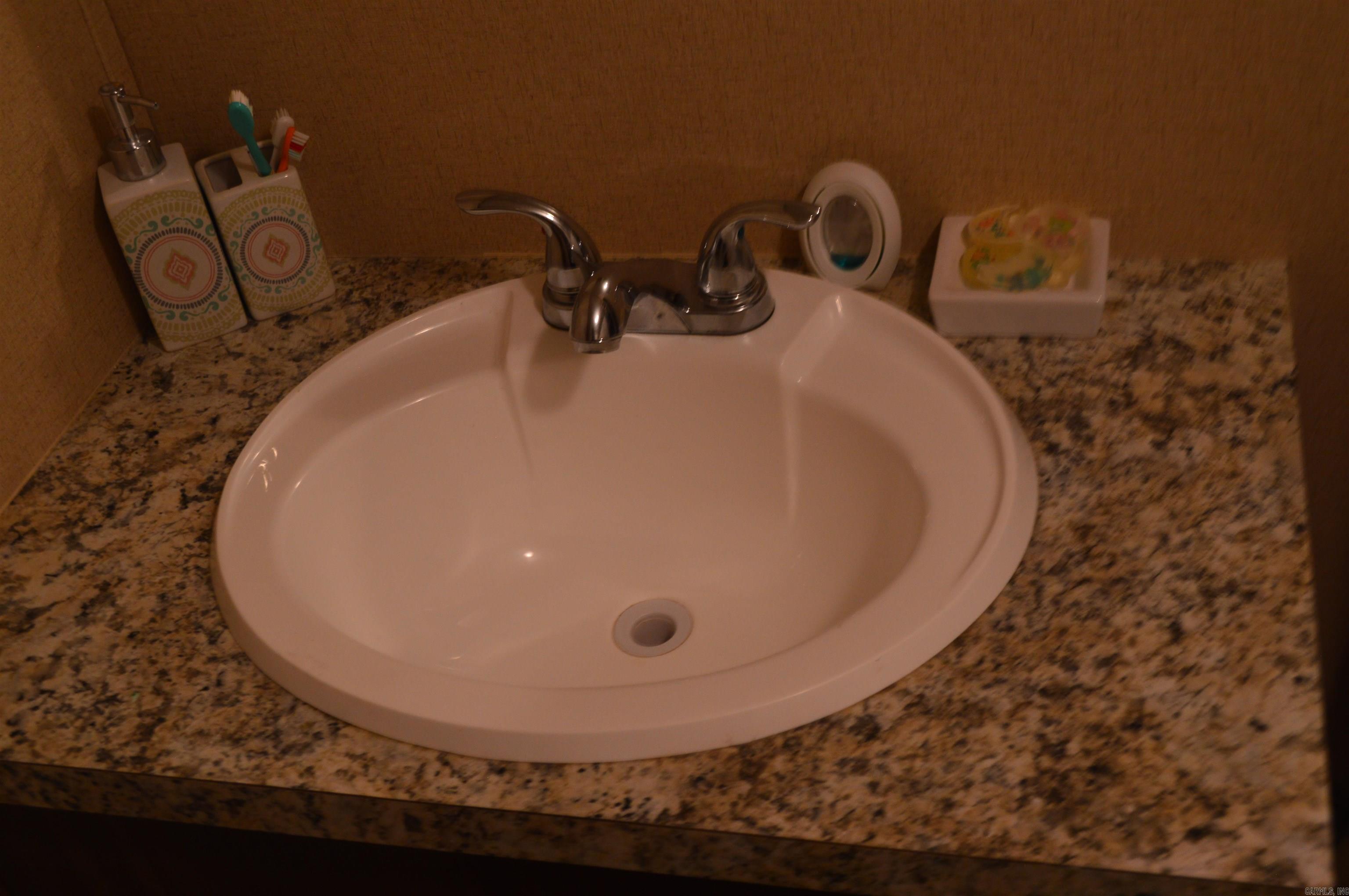 1234 Grassy Road Property Photo 34