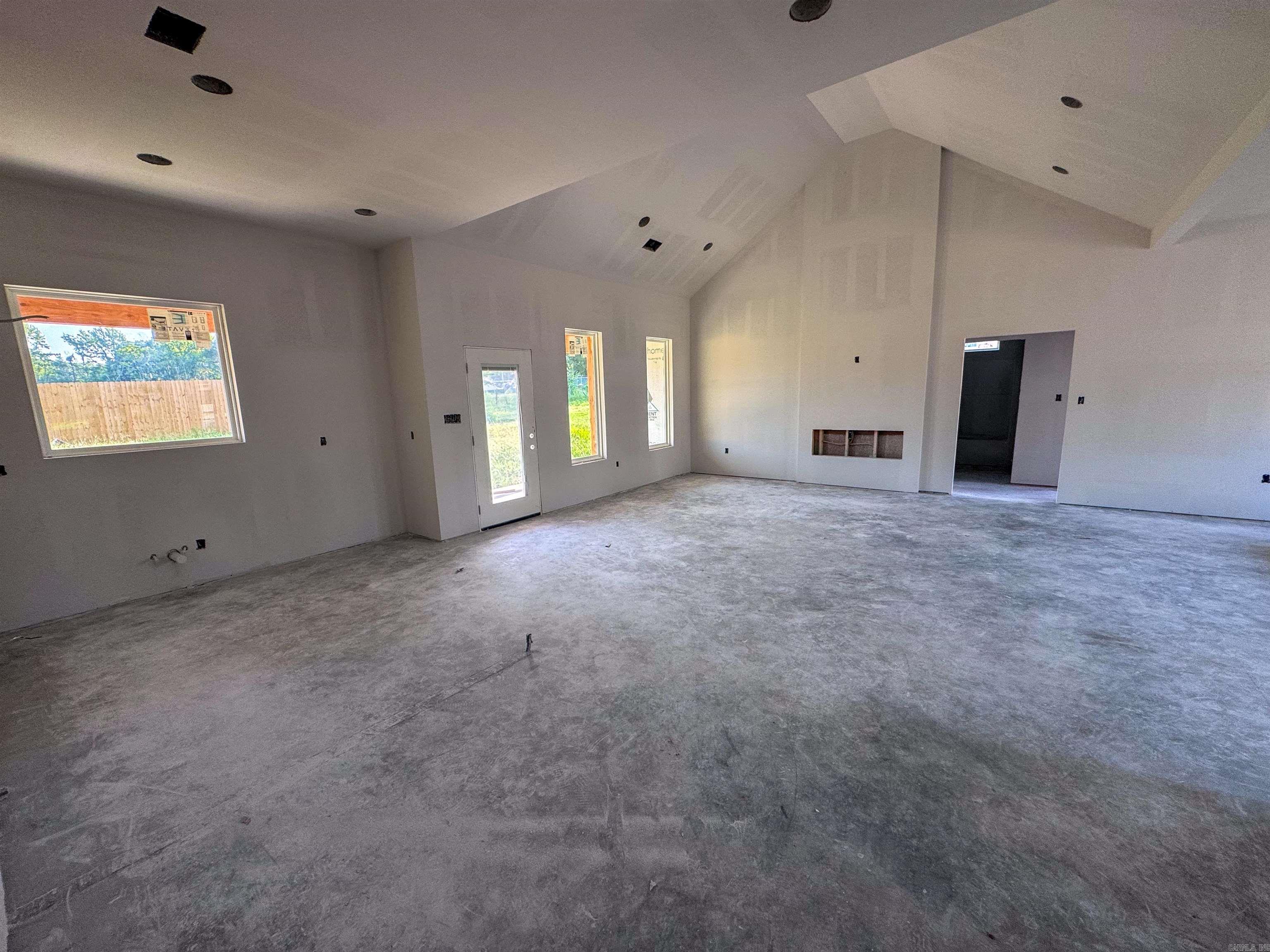 4846 Coronell Way Property Photo 4