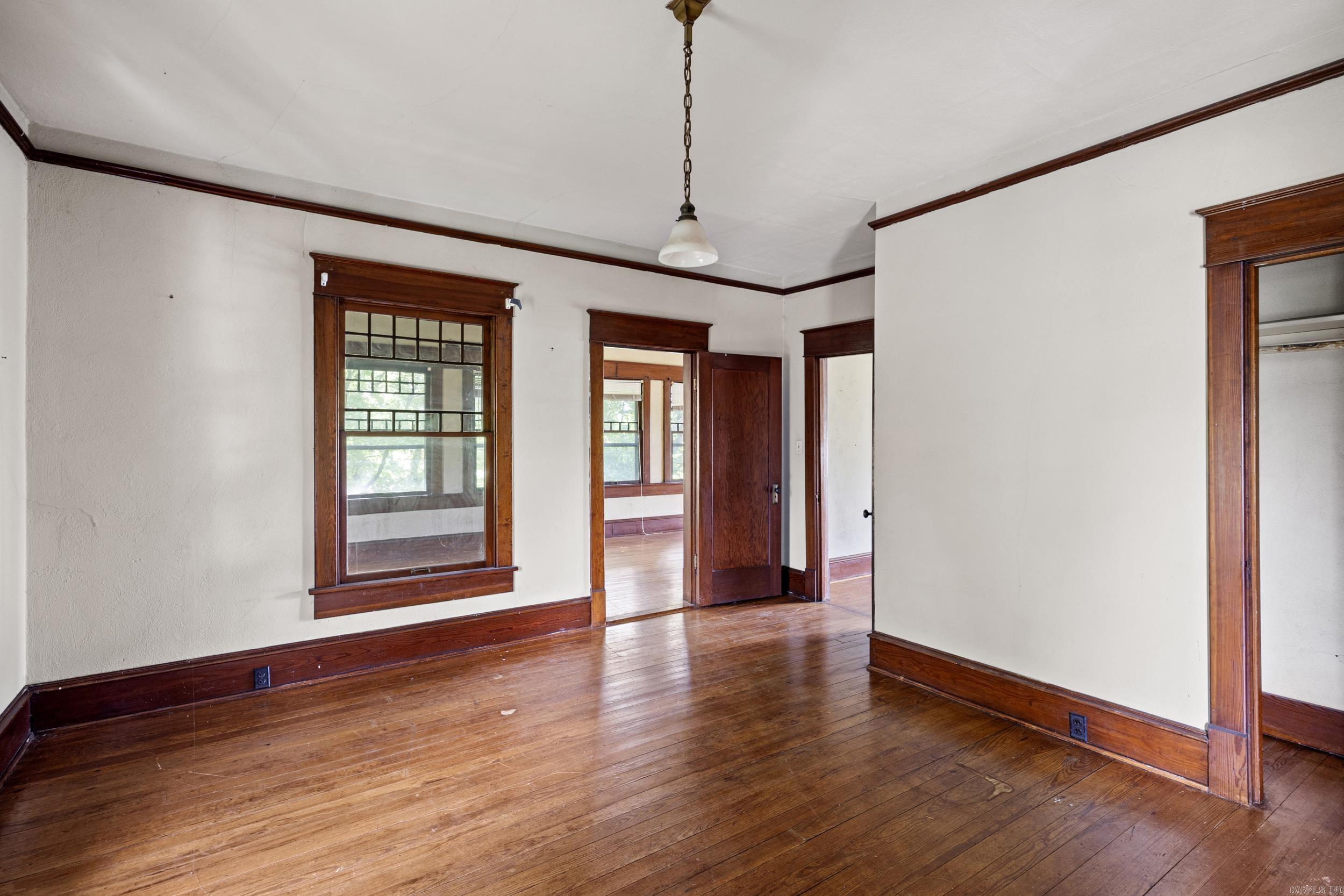 308 W Main Street Property Photo 12