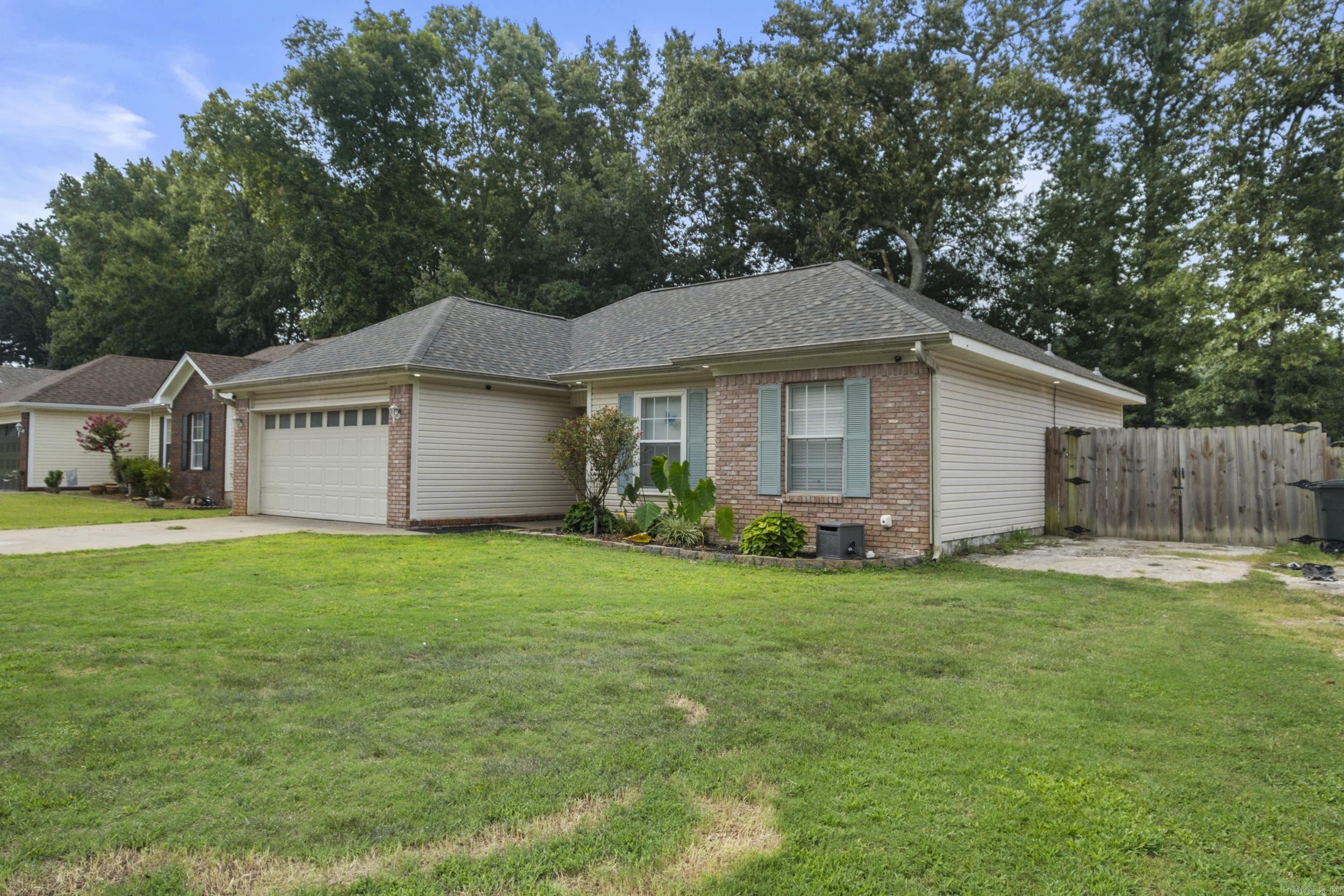 217 Rodney Guthrie Drive Property Photo 2