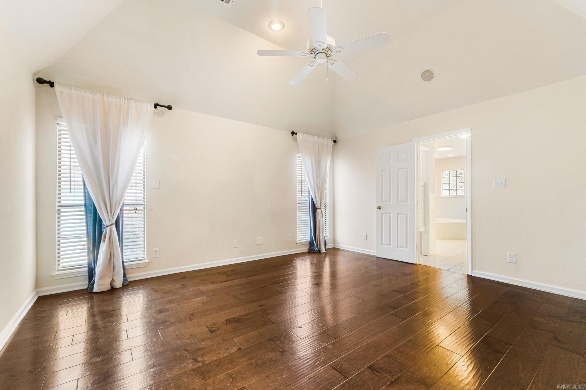 604 Innsbrooke Cove Property Photo 22
