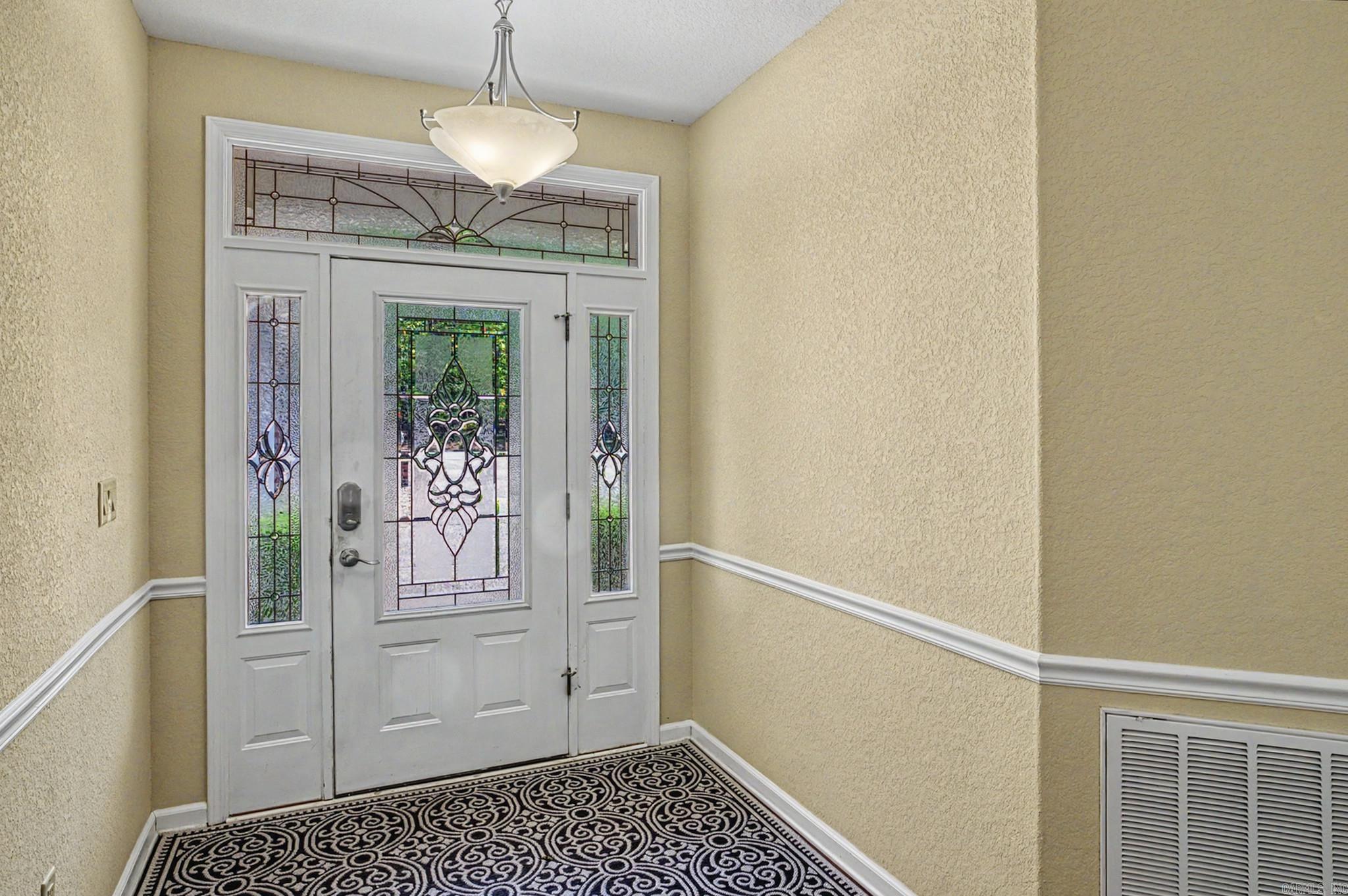 11 Iniciador Way Property Photo 4