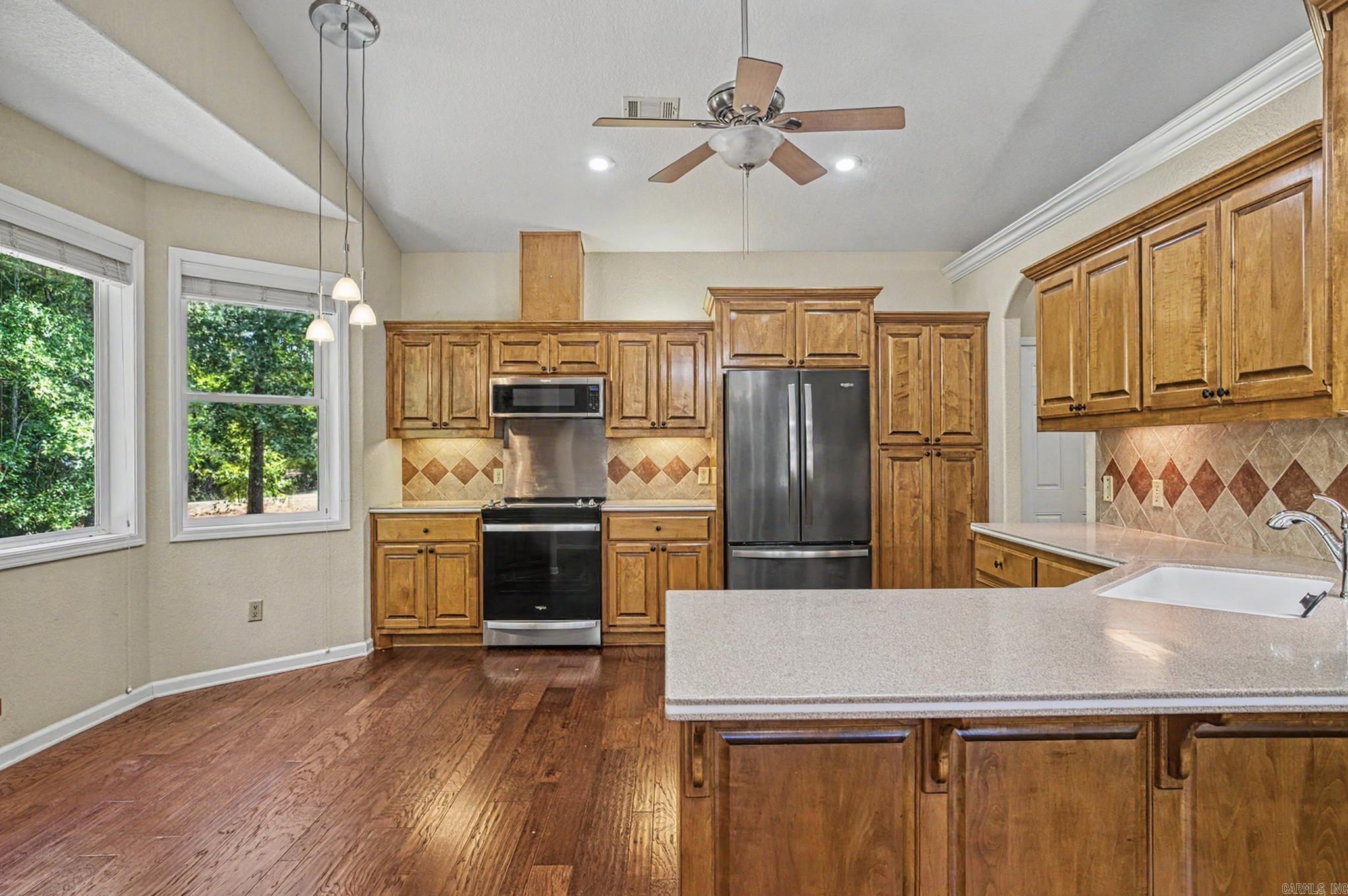 11 Iniciador Way Property Photo 10