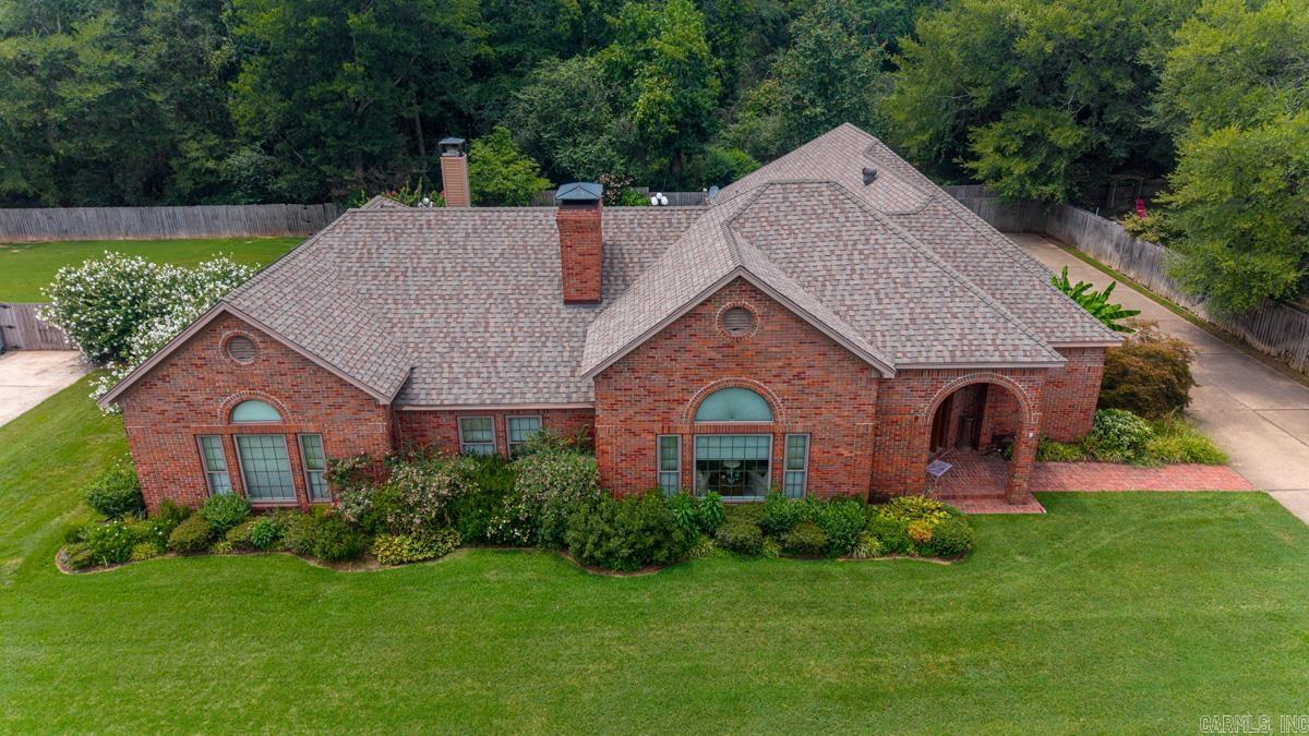 209 Morningside Drive Property Photo 2