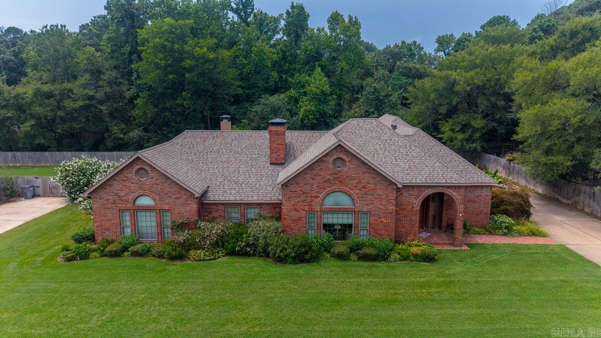 209 Morningside Drive Property Photo 3