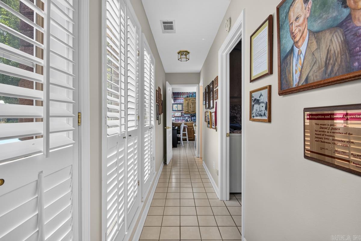 209 Morningside Drive Property Photo 15
