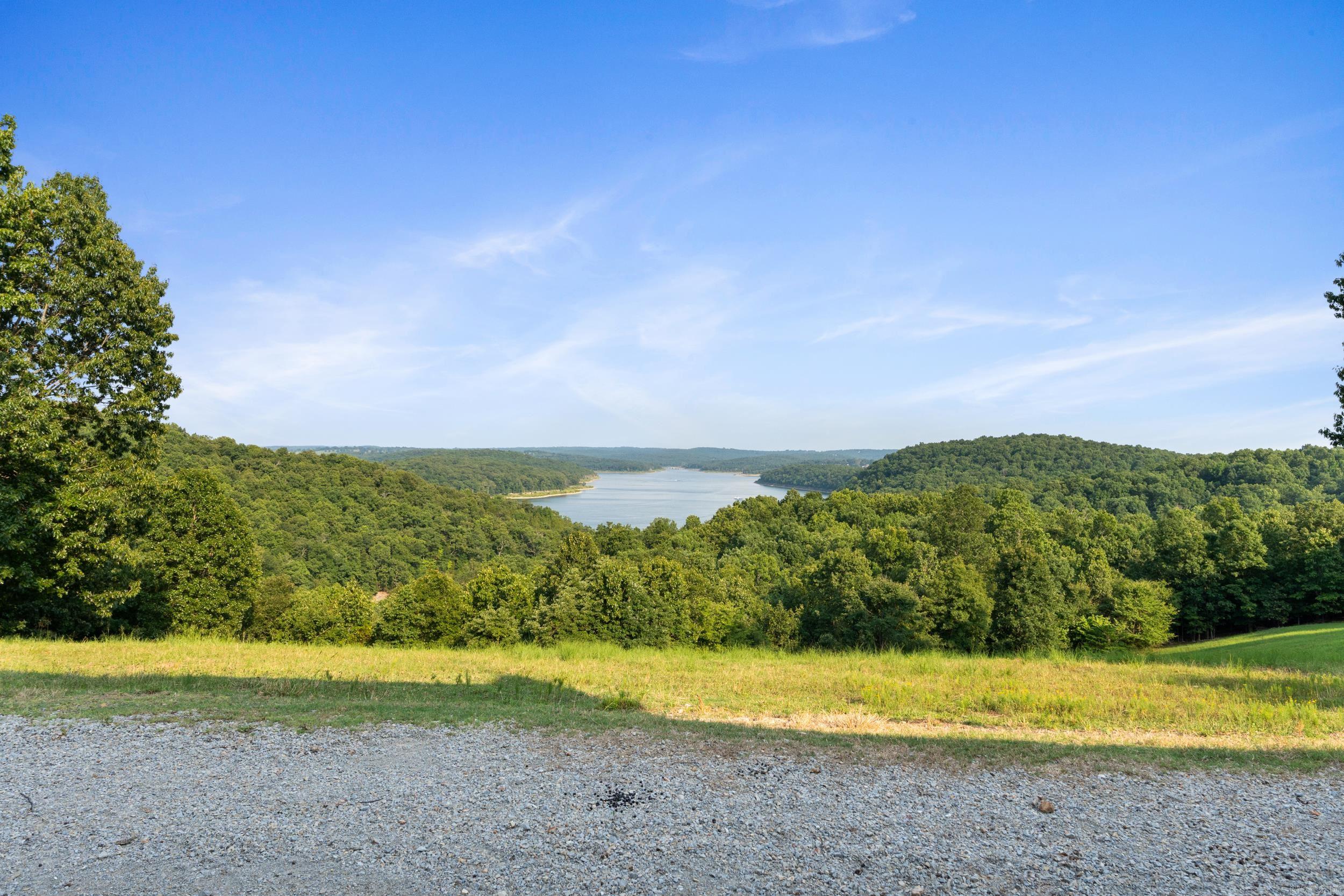 825 Cr 40 Property Photo 3