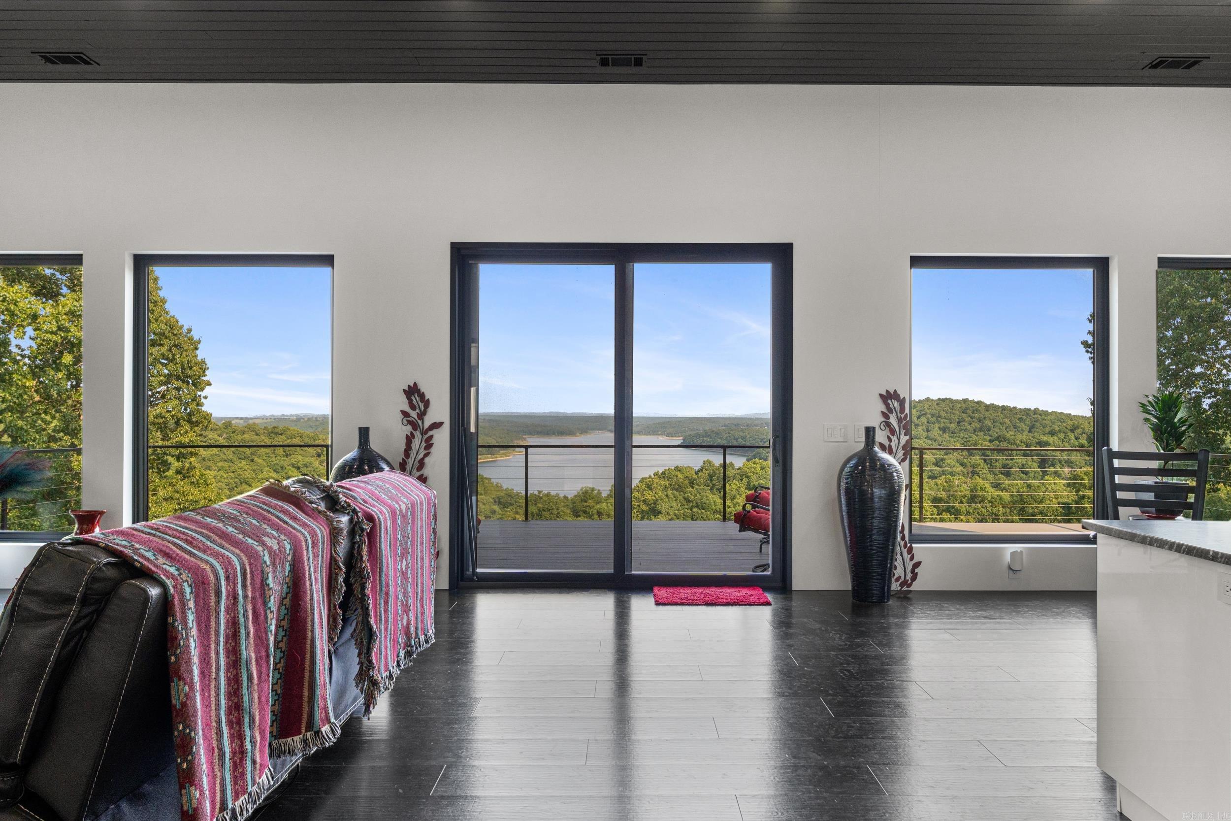 825 Cr 40 Property Photo 6