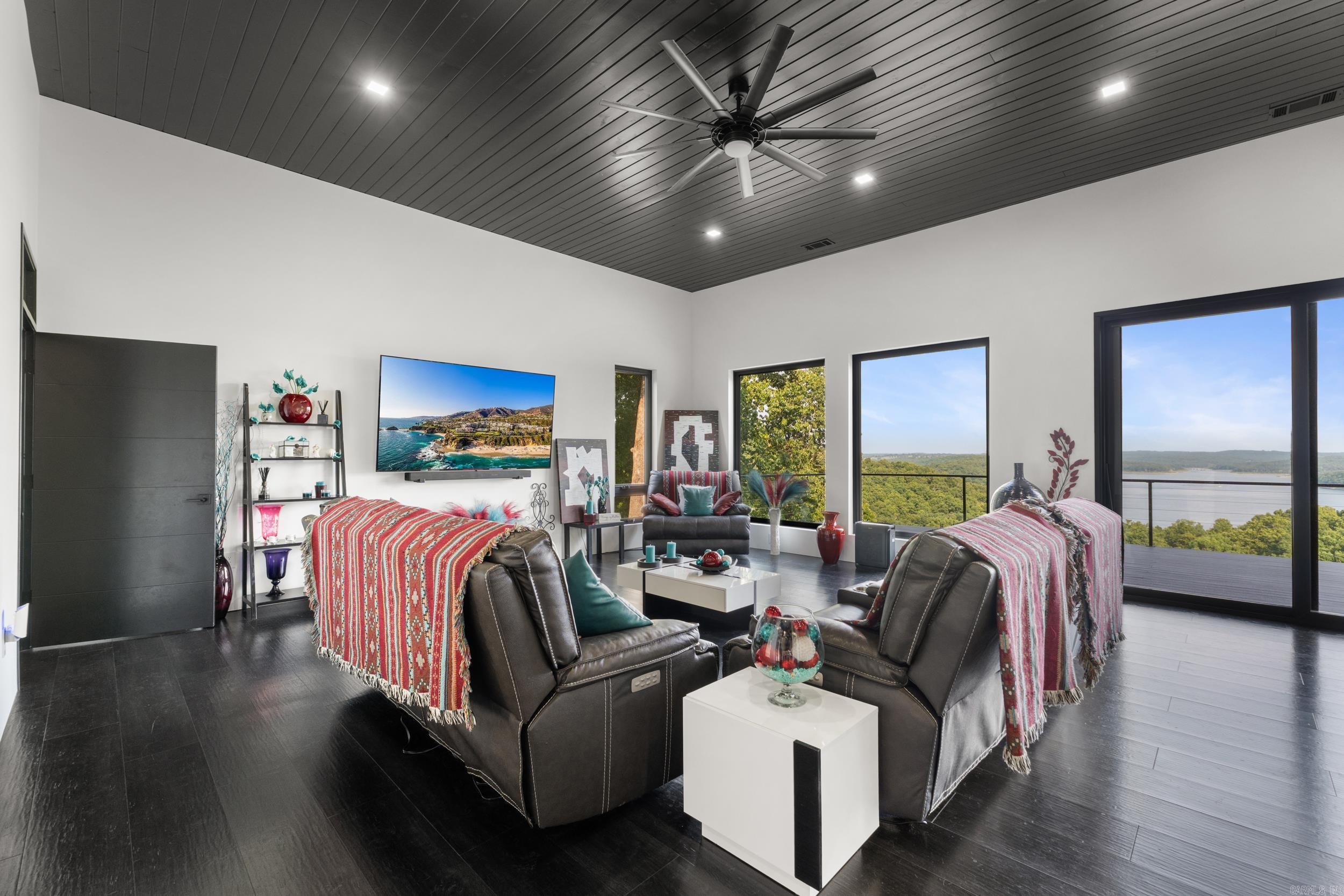 825 Cr 40 Property Photo 7
