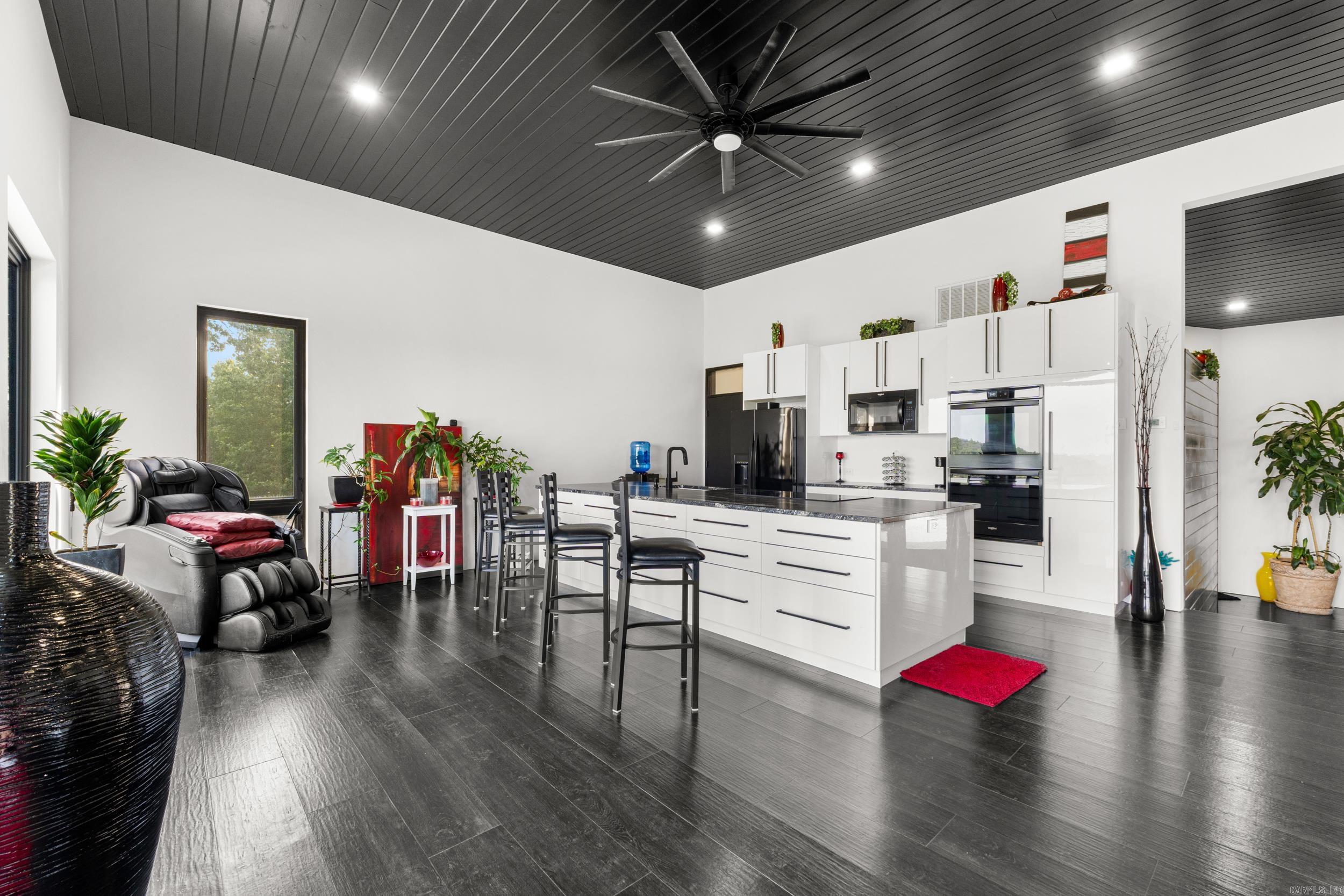 825 Cr 40 Property Photo 12