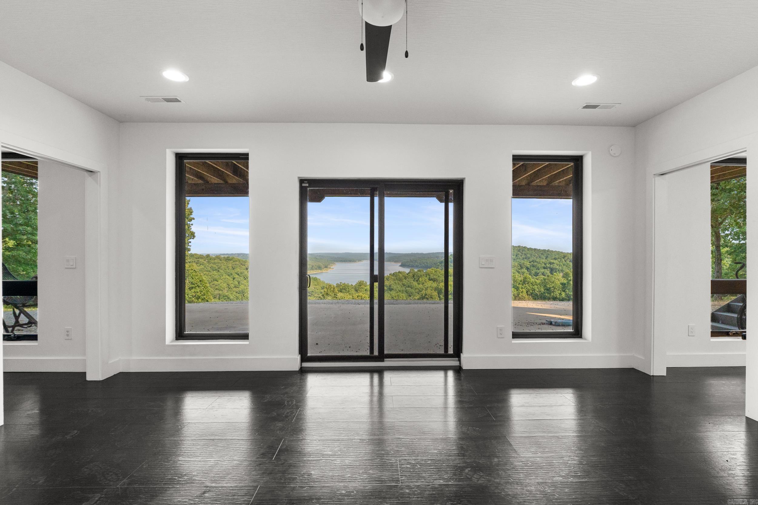 825 Cr 40 Property Photo 36