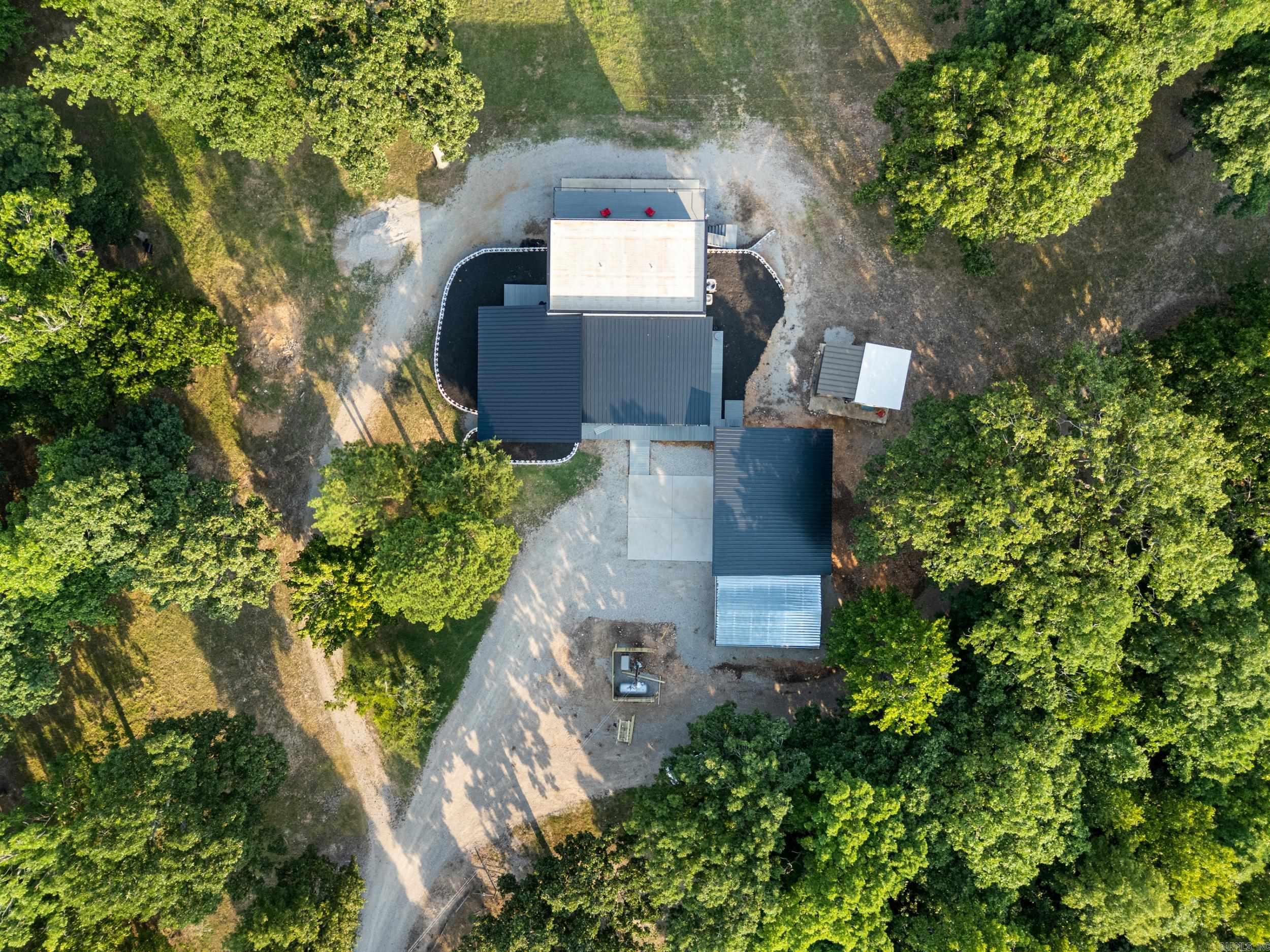 825 Cr 40 Property Photo 46