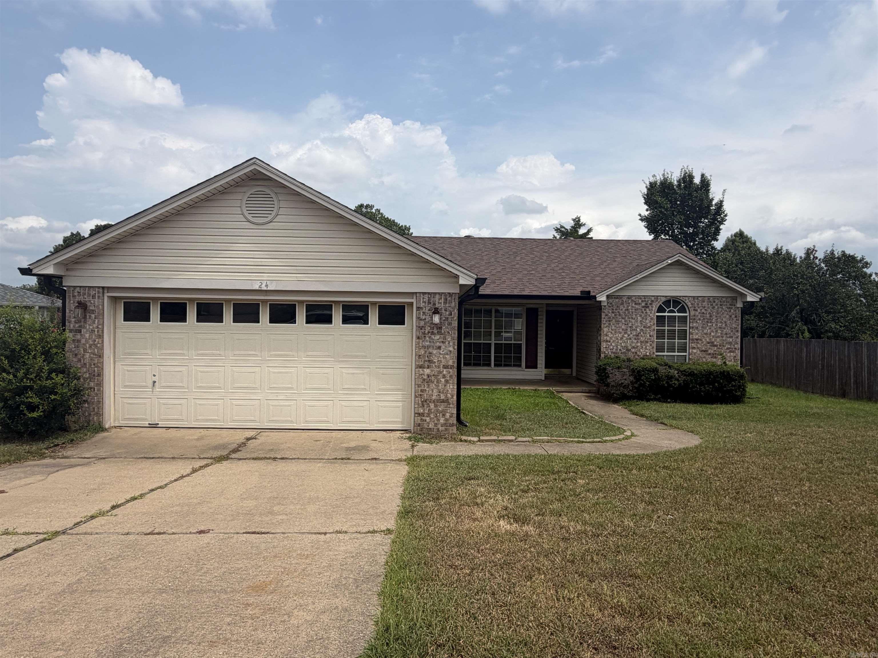 24 Meadow Ridge Loop Property Photo 1